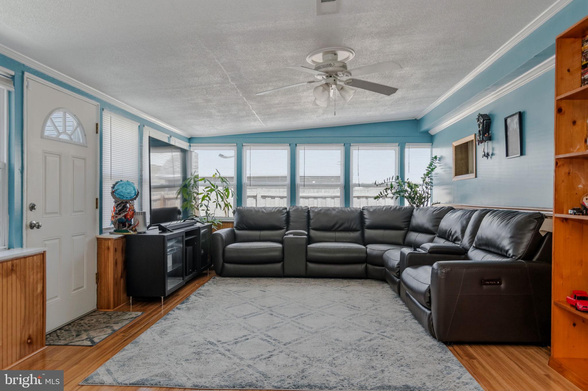 GLEN GARDENS - Residential