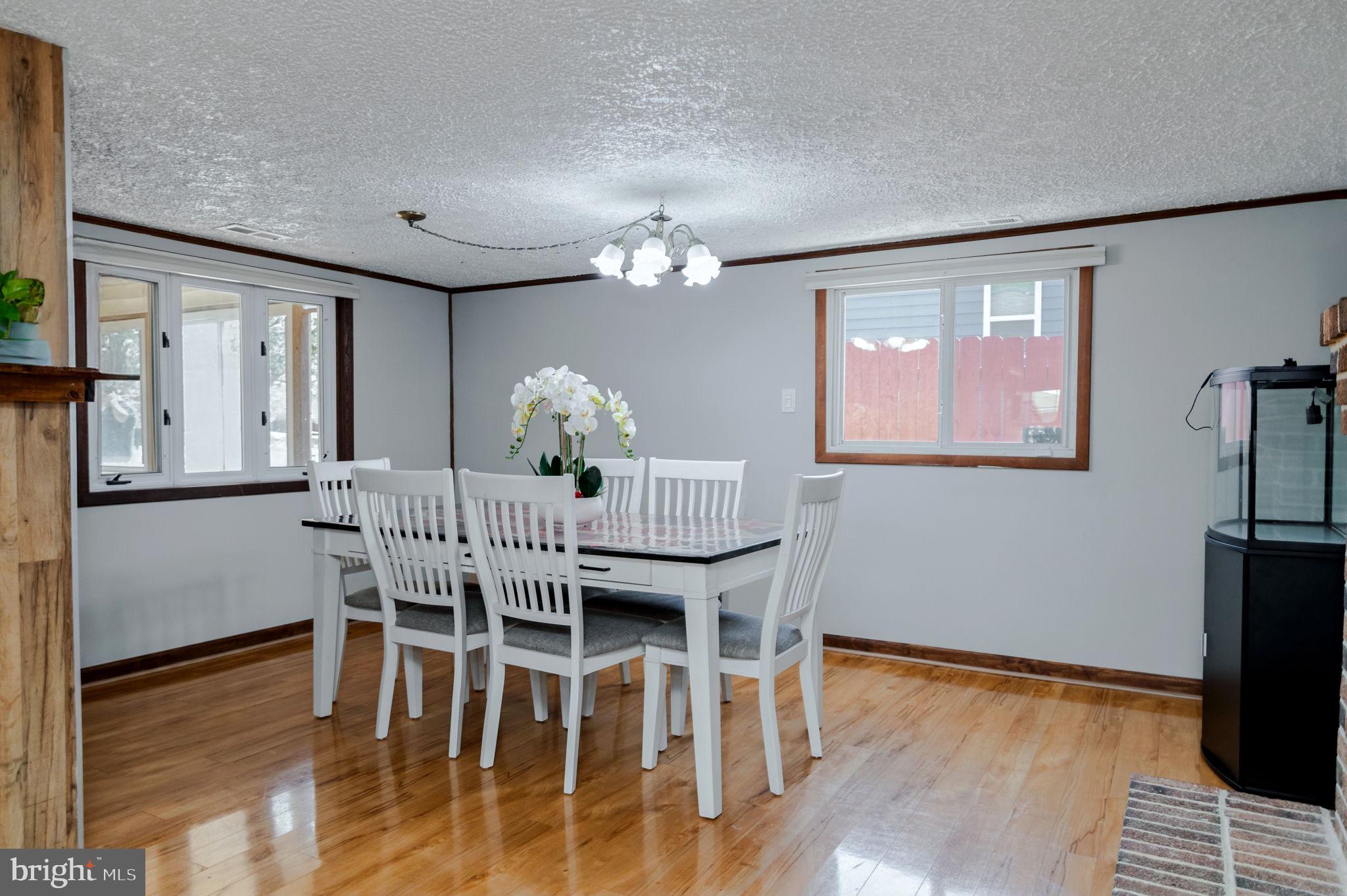 GLEN GARDENS - Residential