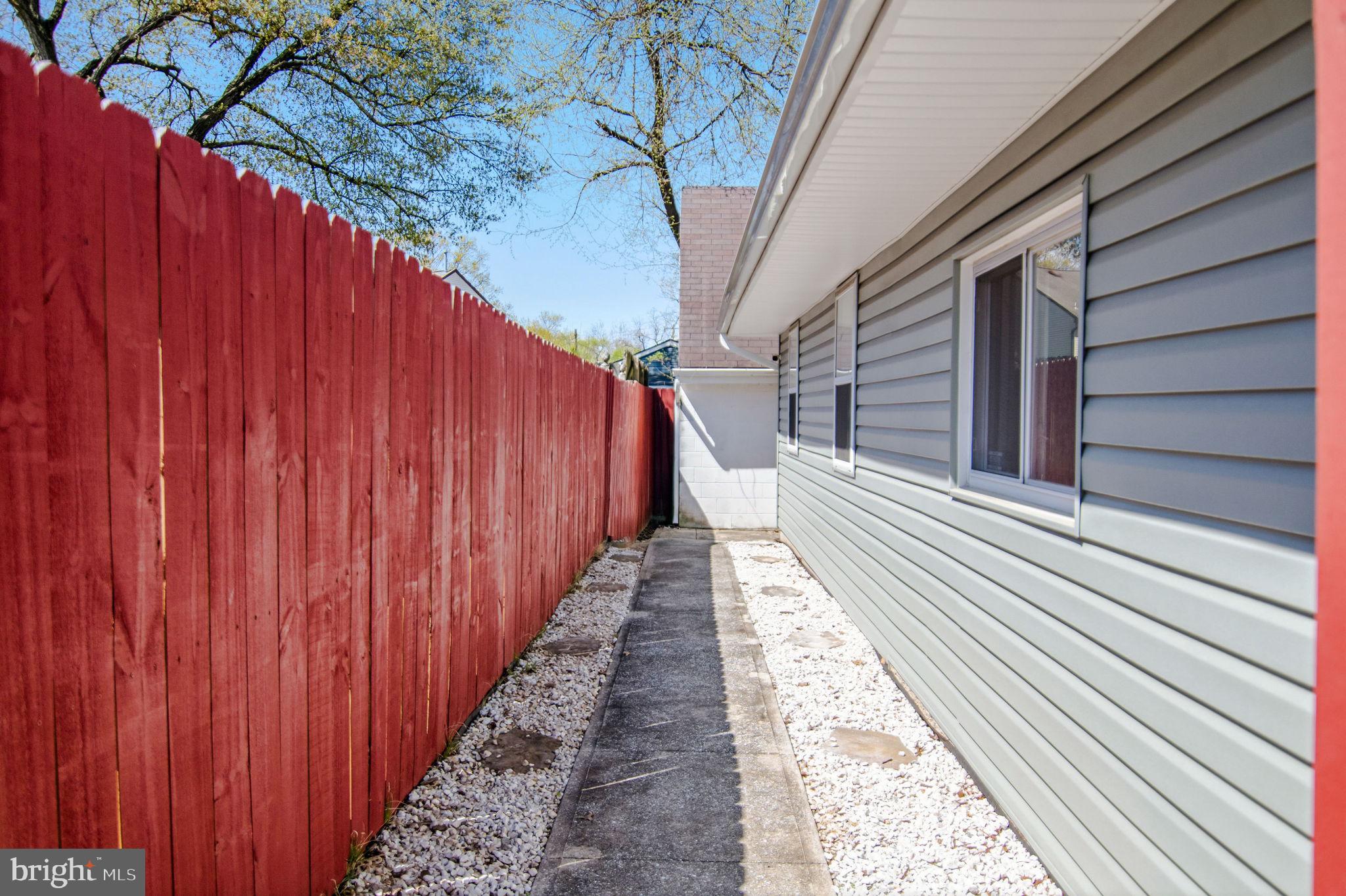 GLEN GARDENS - Residential