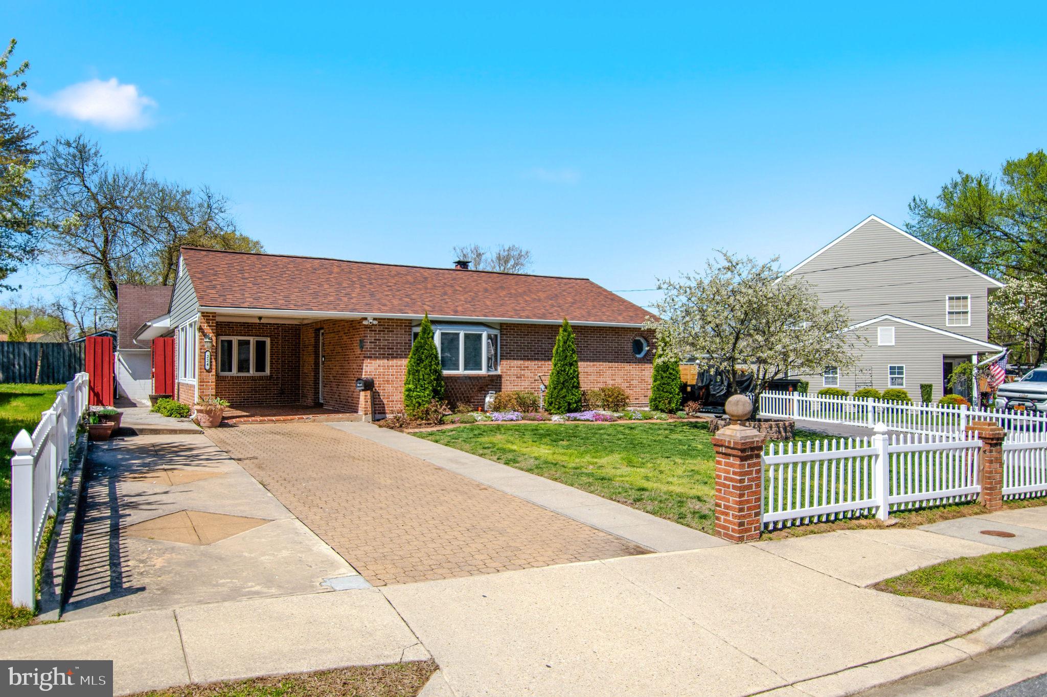 GLEN GARDENS - Residential