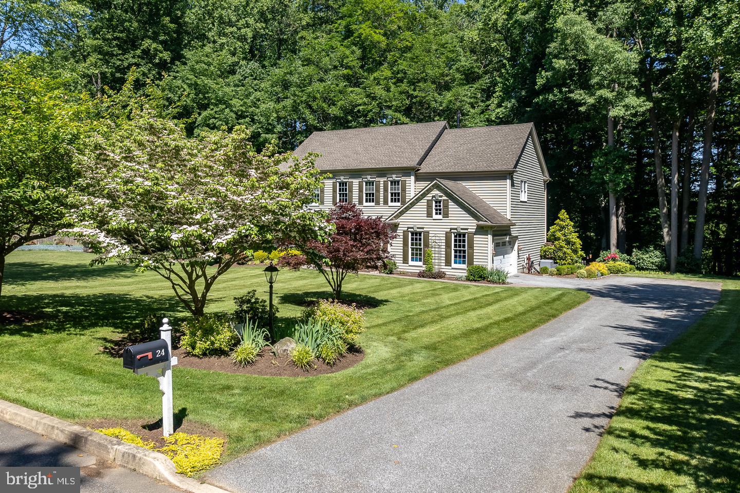 BROOKSIDE - Residential