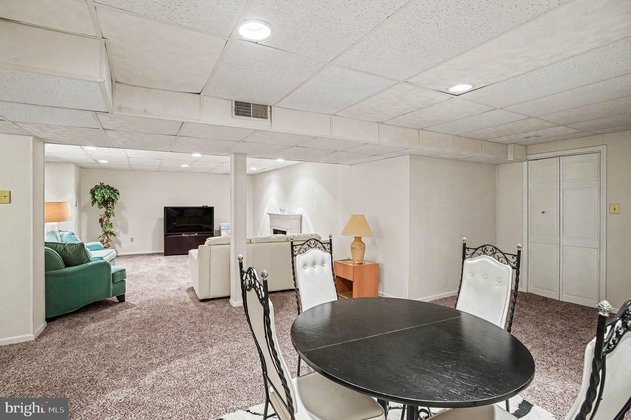 STEEPLECHASE - Residential