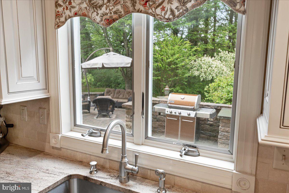 DOYLESTOWN - Residential