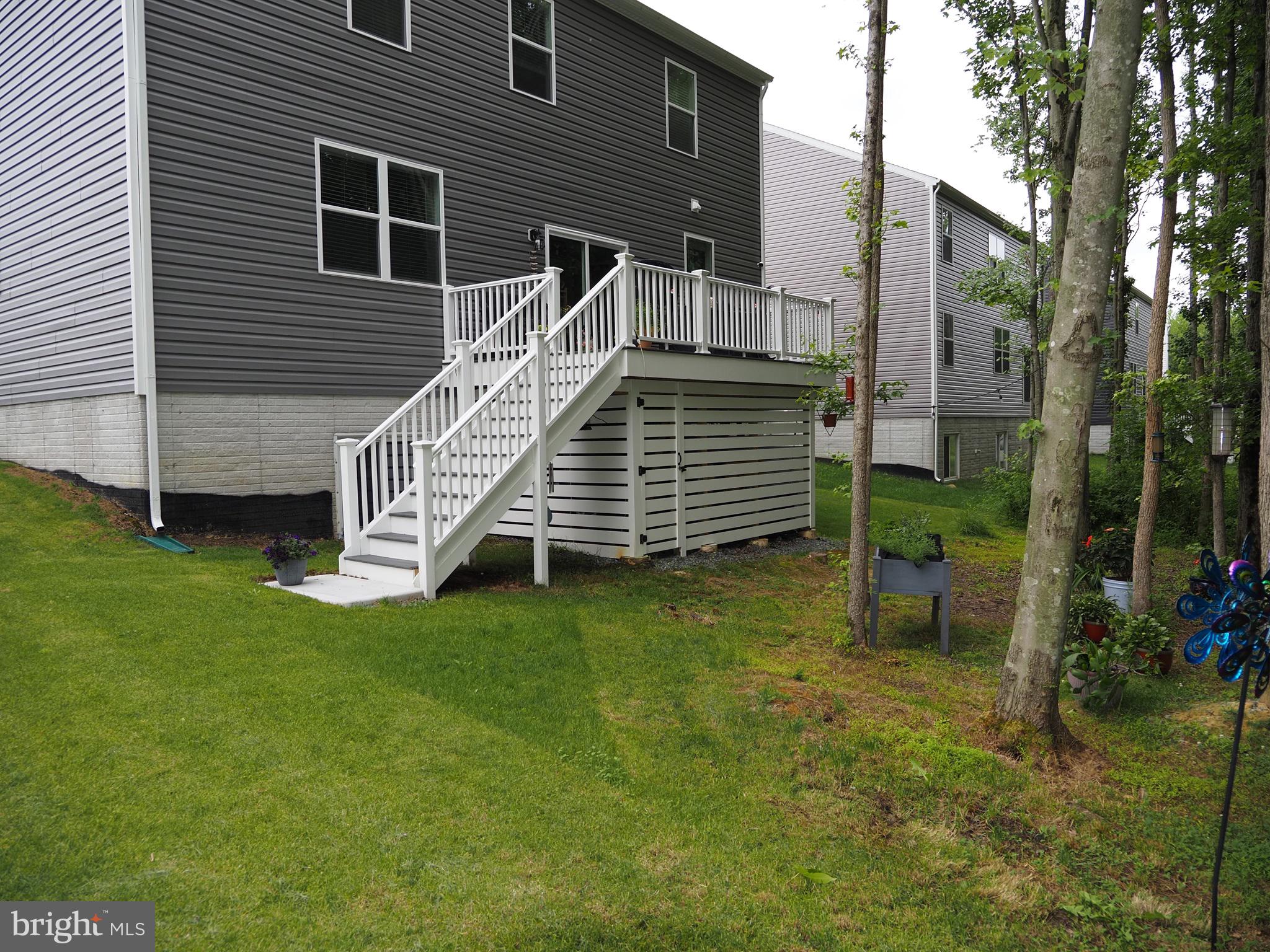 BARKSDALE CROSSING - Residential