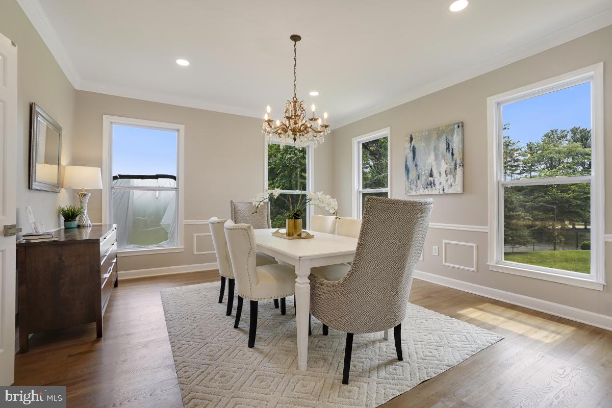 RIVER OAKS FARM - Residential