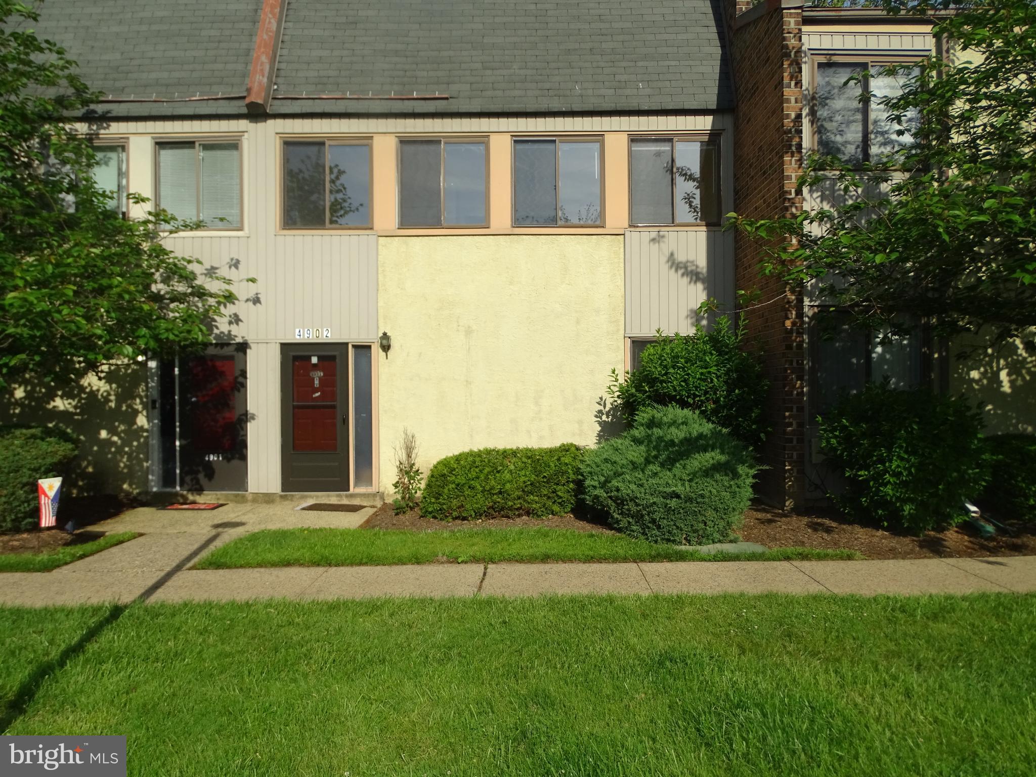 Coventry Green is an affordable Condominium townhouse community located in the heart of Bensalem. This affordable townhouse features 1496 square feet, 3 bedrooms, 2.5 baths and a courtyard setting. Home has been updated and improved with living room with laminated flooring, dining room with laminated flooring and modern kitchen with granite counter tops ceramic tile flooring, large stainless-steel farmers sink with telescoping faucet, ceramic tile backsplash, decorative vinyl flooring, recycling center, new refrigerator, new electric self-cleaning range and new microwave installed in 2025. The primary bedroom offers wall:  closet, Walkin closet, ceiling fan, pull downstairs to attic and modern primary bathroom with Walkin shower.  A modern hall bath offers tub with shower along with modern vanity. Other bedrooms are ample in size and have ceiling fans and closets. Laundry room offers newer washer and dryers. Installed in 2025 is a new heating and air conditioning system (heat pump) featuring high efficiency performance.  This community is situated by all major roads (Rt 1 and I-95) Rail and bus is all local and supplied by SEPTA. Inspect this house and make it your home.