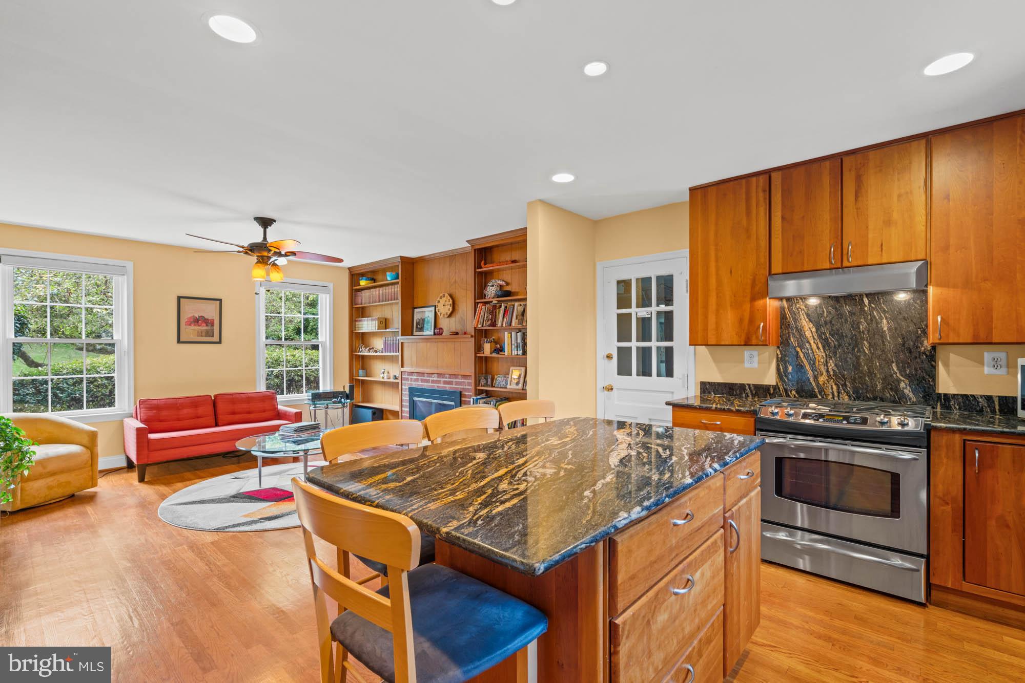 CHEVY CHASE - Residential