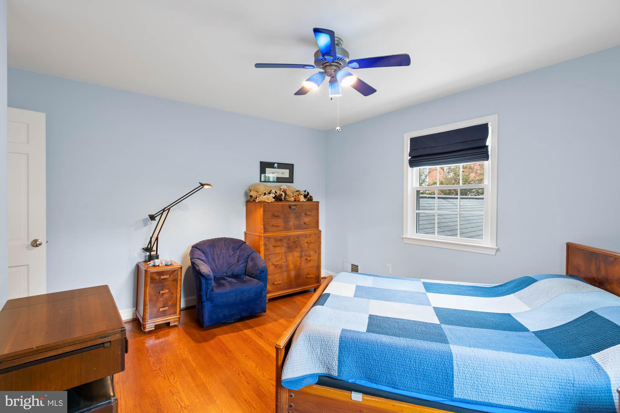 CHEVY CHASE - Residential