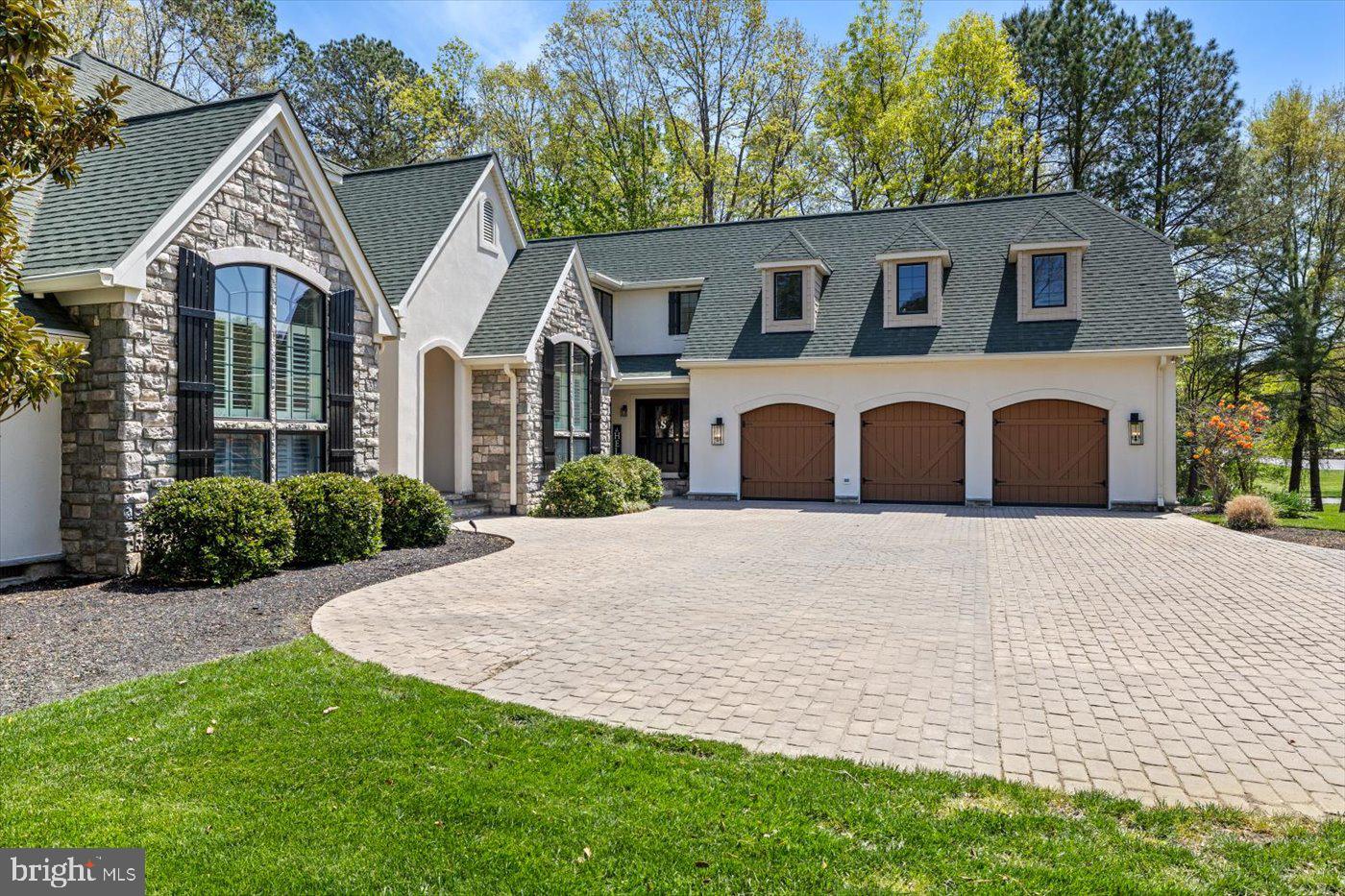 FAWN LAKE - Residential