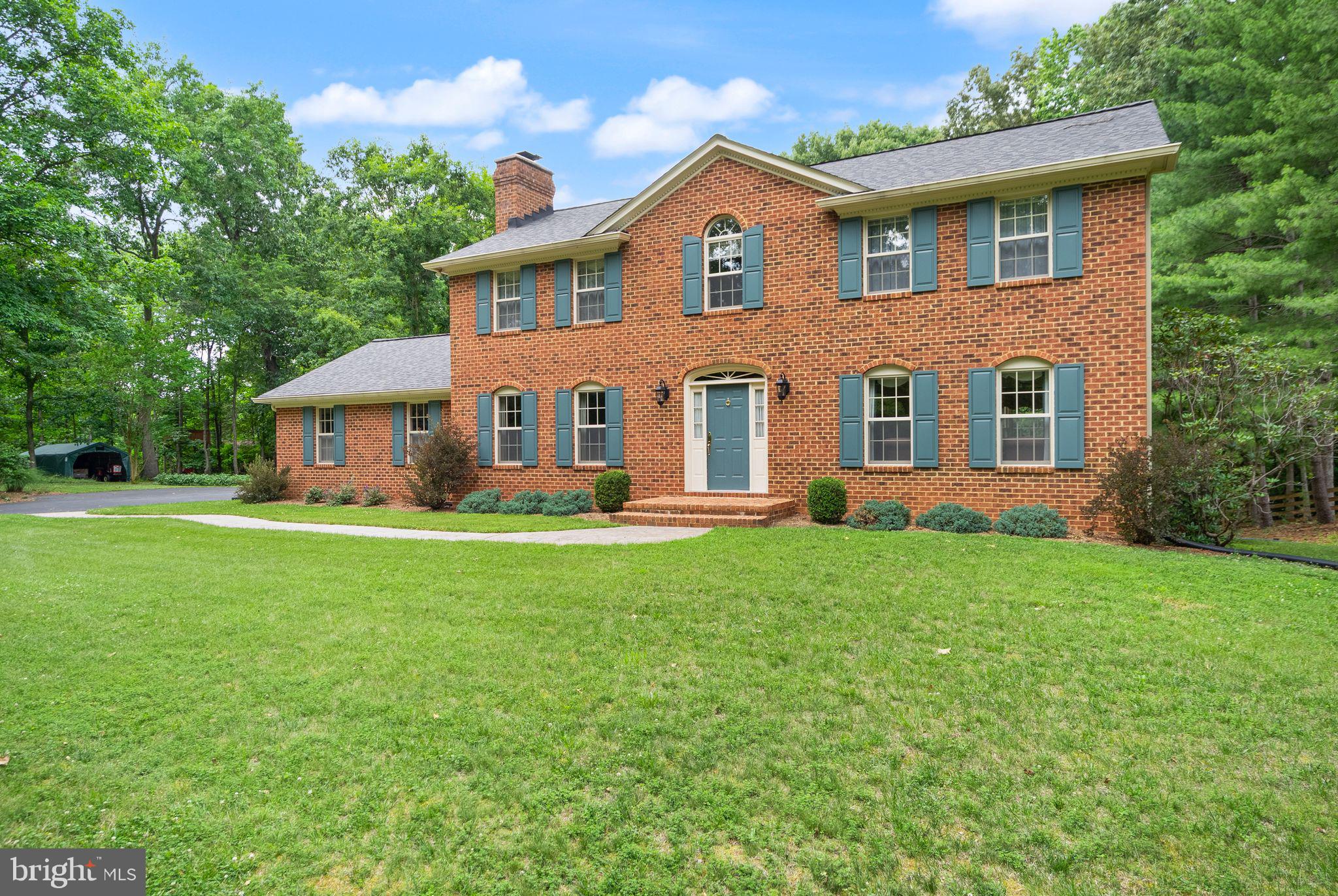 STEEPLECHASE WOODS - Residential