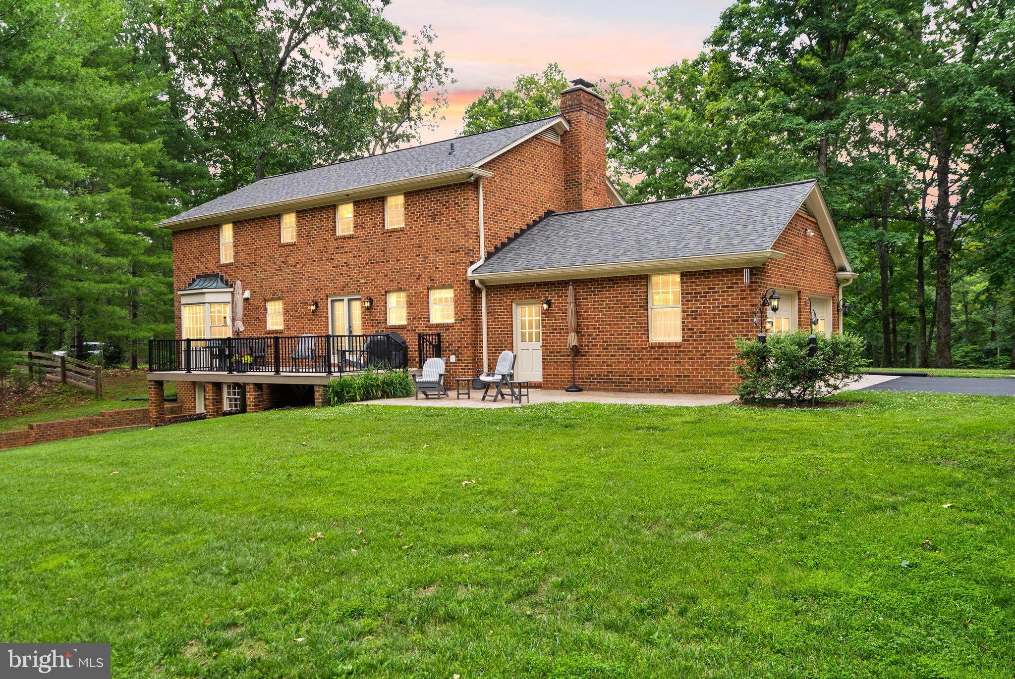 STEEPLECHASE WOODS - Residential