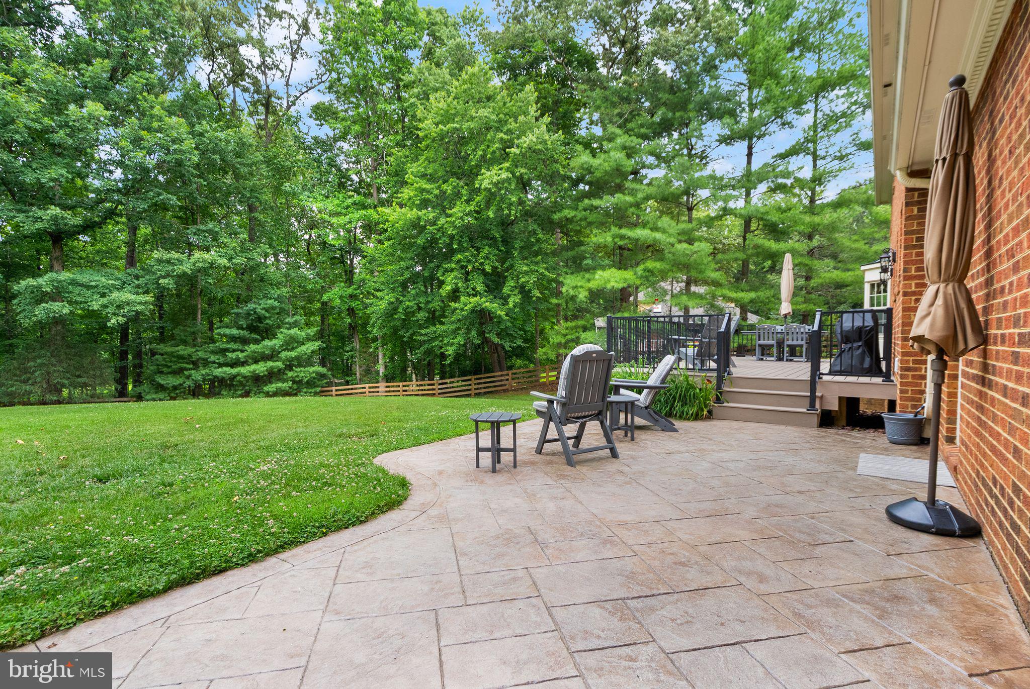 STEEPLECHASE WOODS - Residential