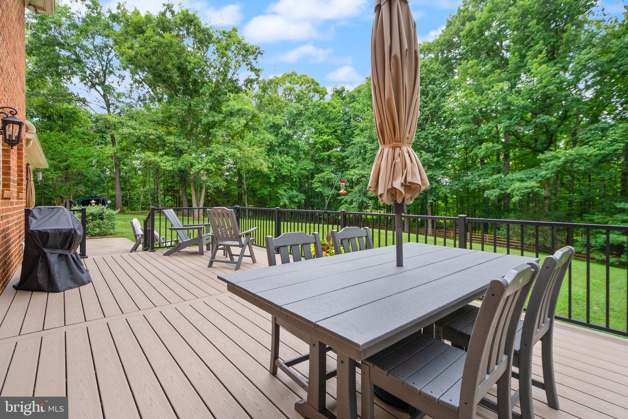STEEPLECHASE WOODS - Residential