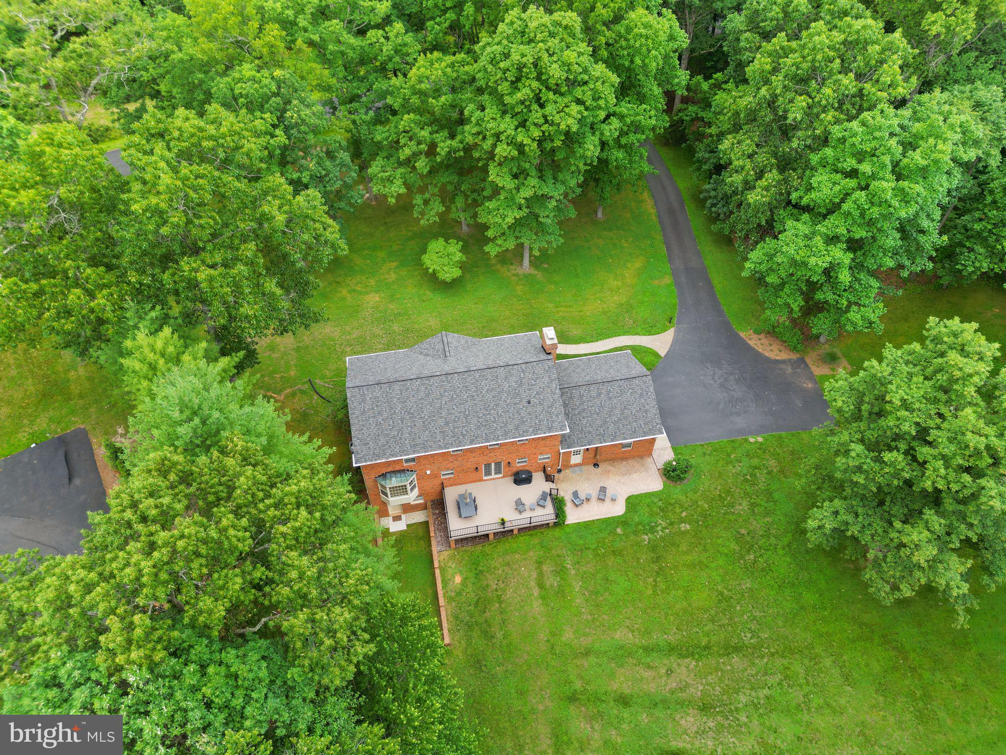 STEEPLECHASE WOODS - Residential
