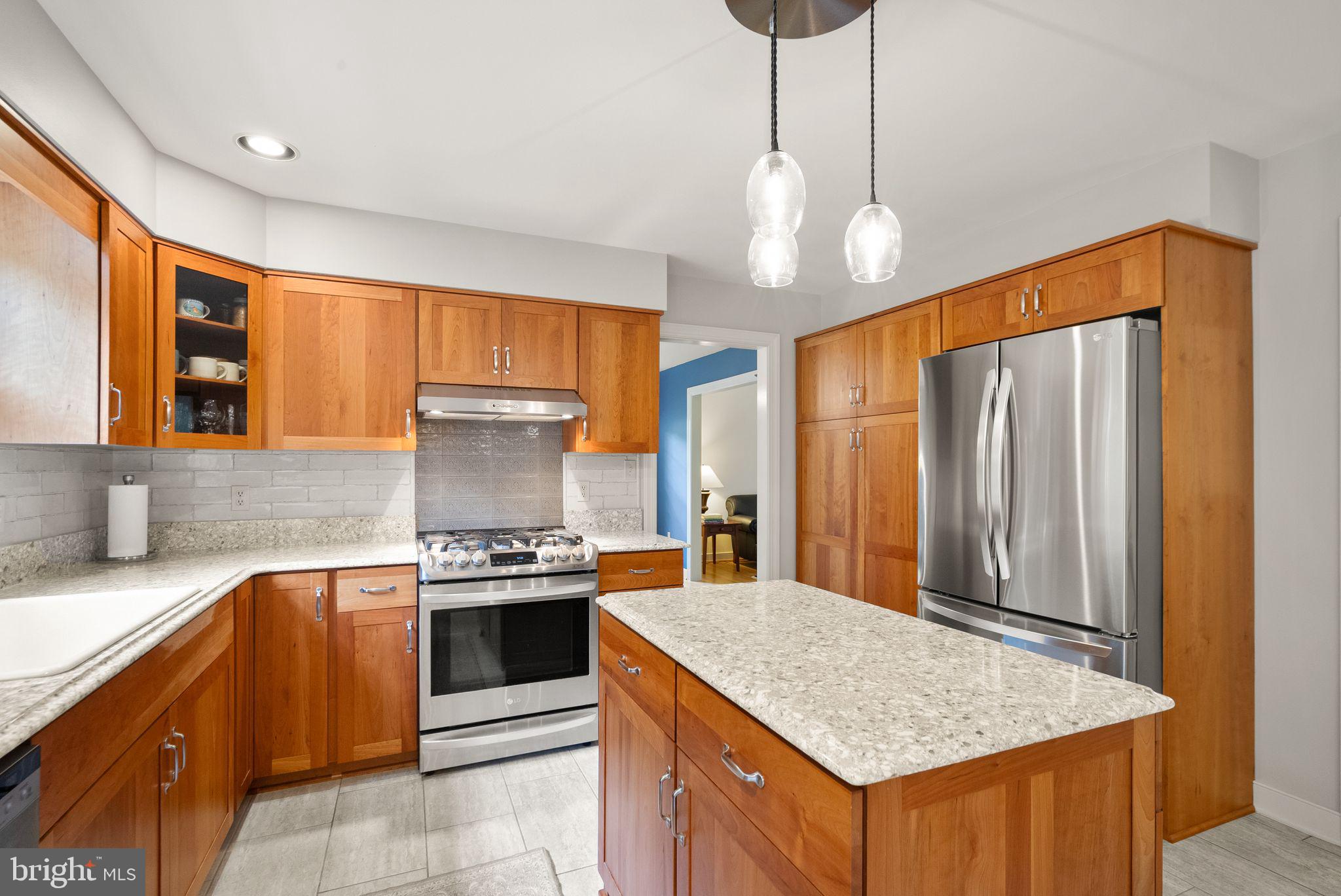 STEEPLECHASE WOODS - Residential