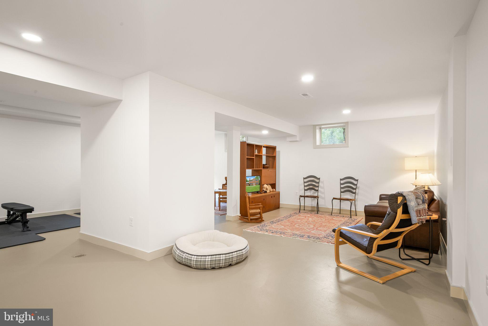 STEEPLECHASE WOODS - Residential