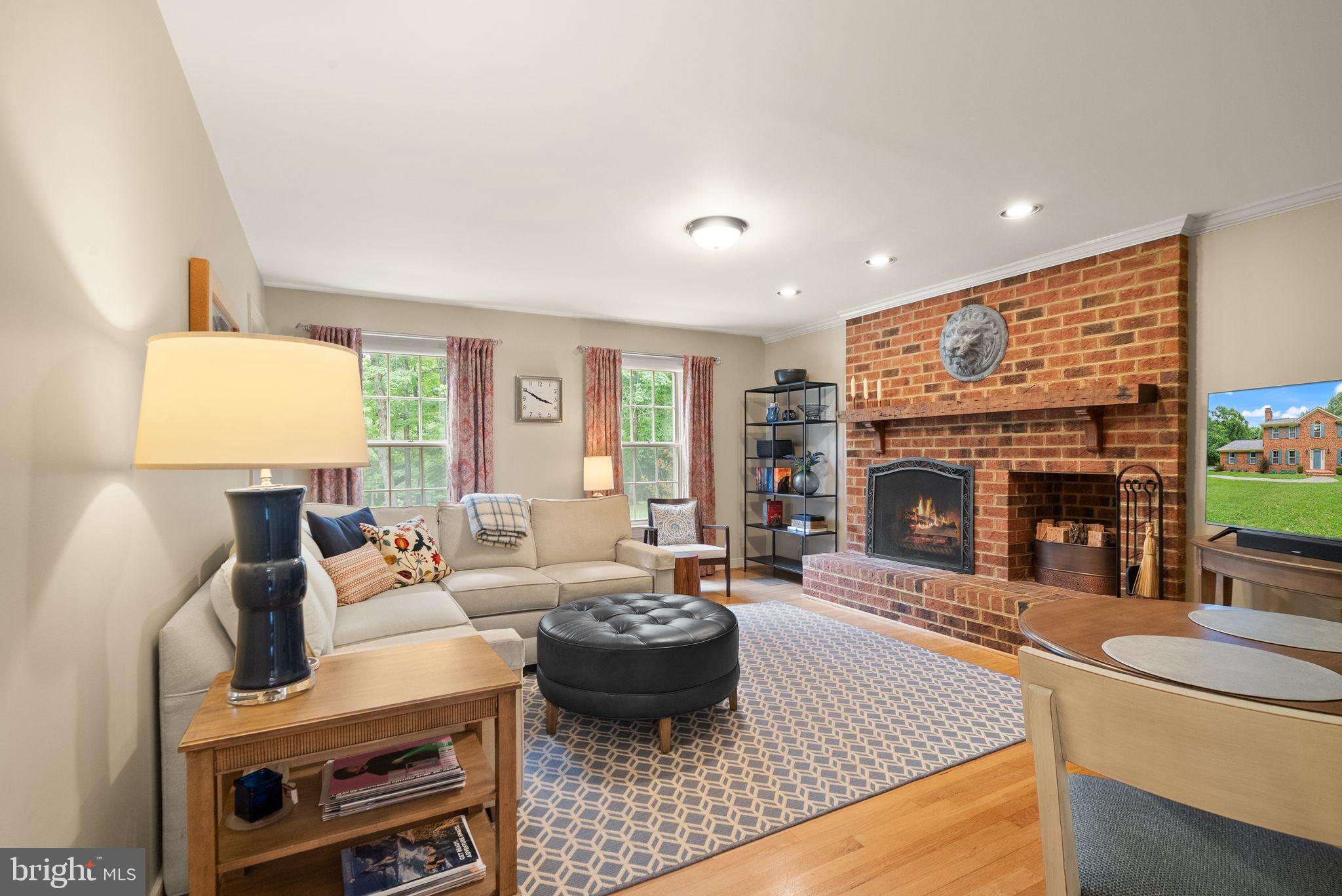 STEEPLECHASE WOODS - Residential