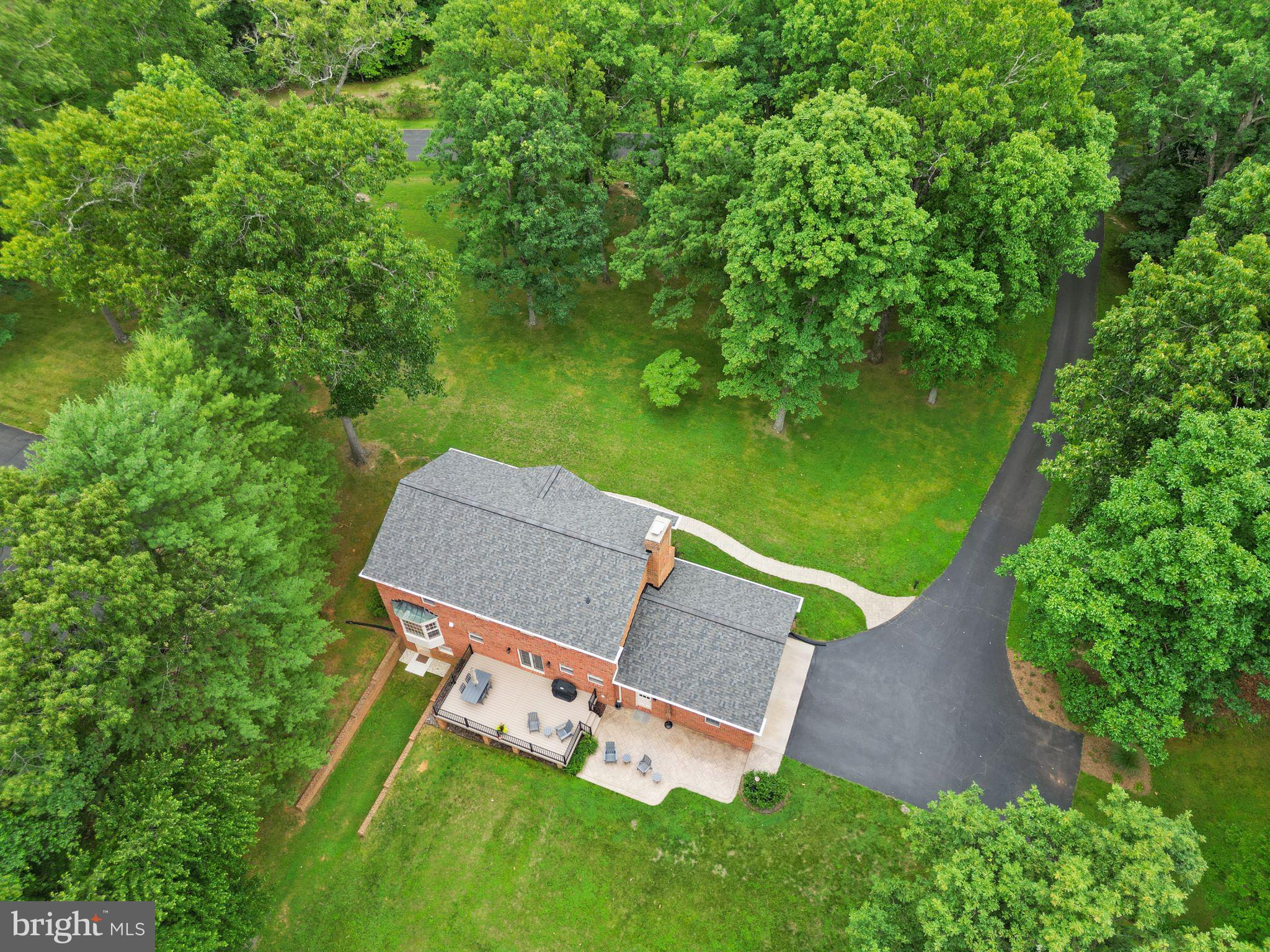 STEEPLECHASE WOODS - Residential