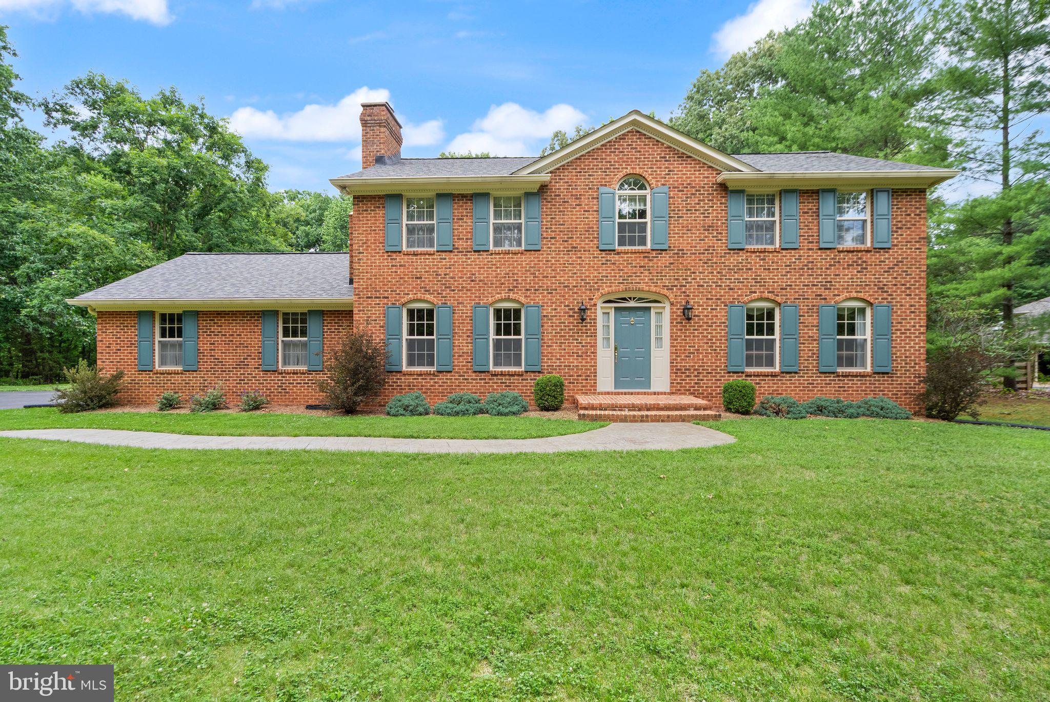 STEEPLECHASE WOODS - Residential