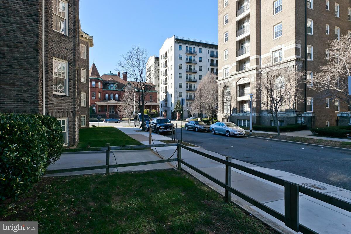 RESERVOIR HILL HISTORIC DISTRICT - Residential Lease
