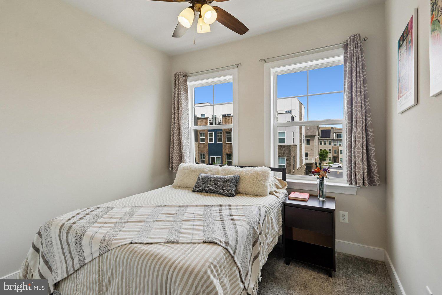 CROWN - Residential