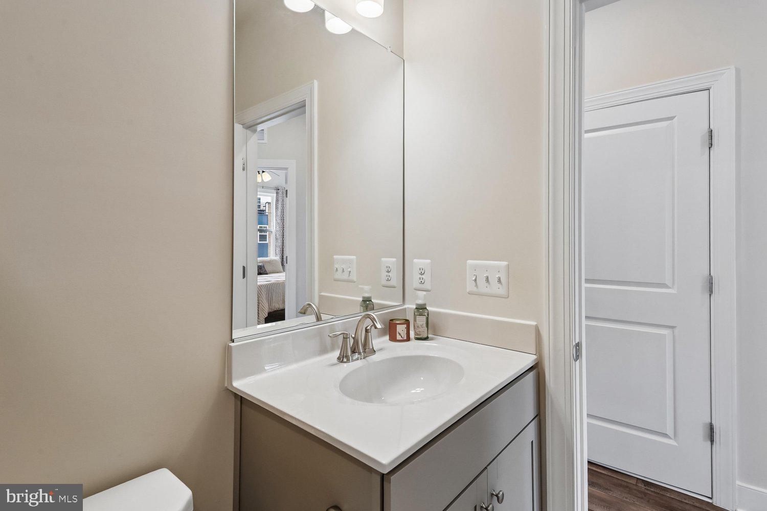 CROWN - Residential