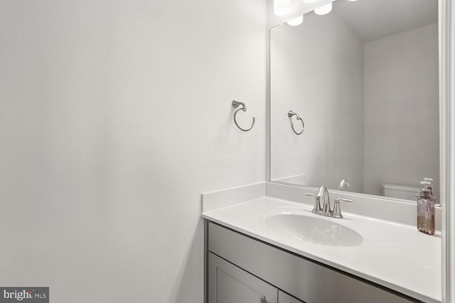 CROWN - Residential