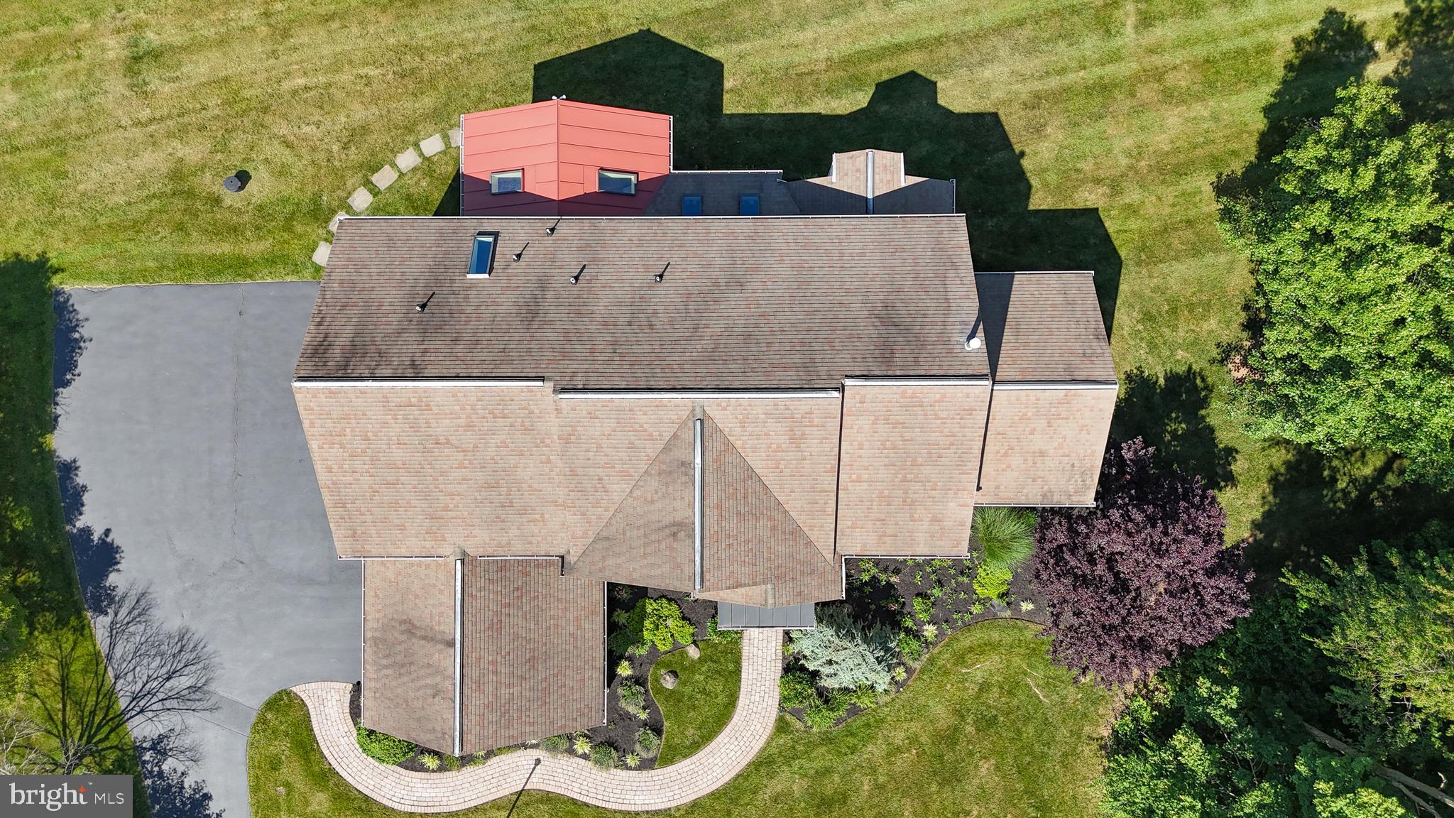 HERITAGE PLACE - Residential