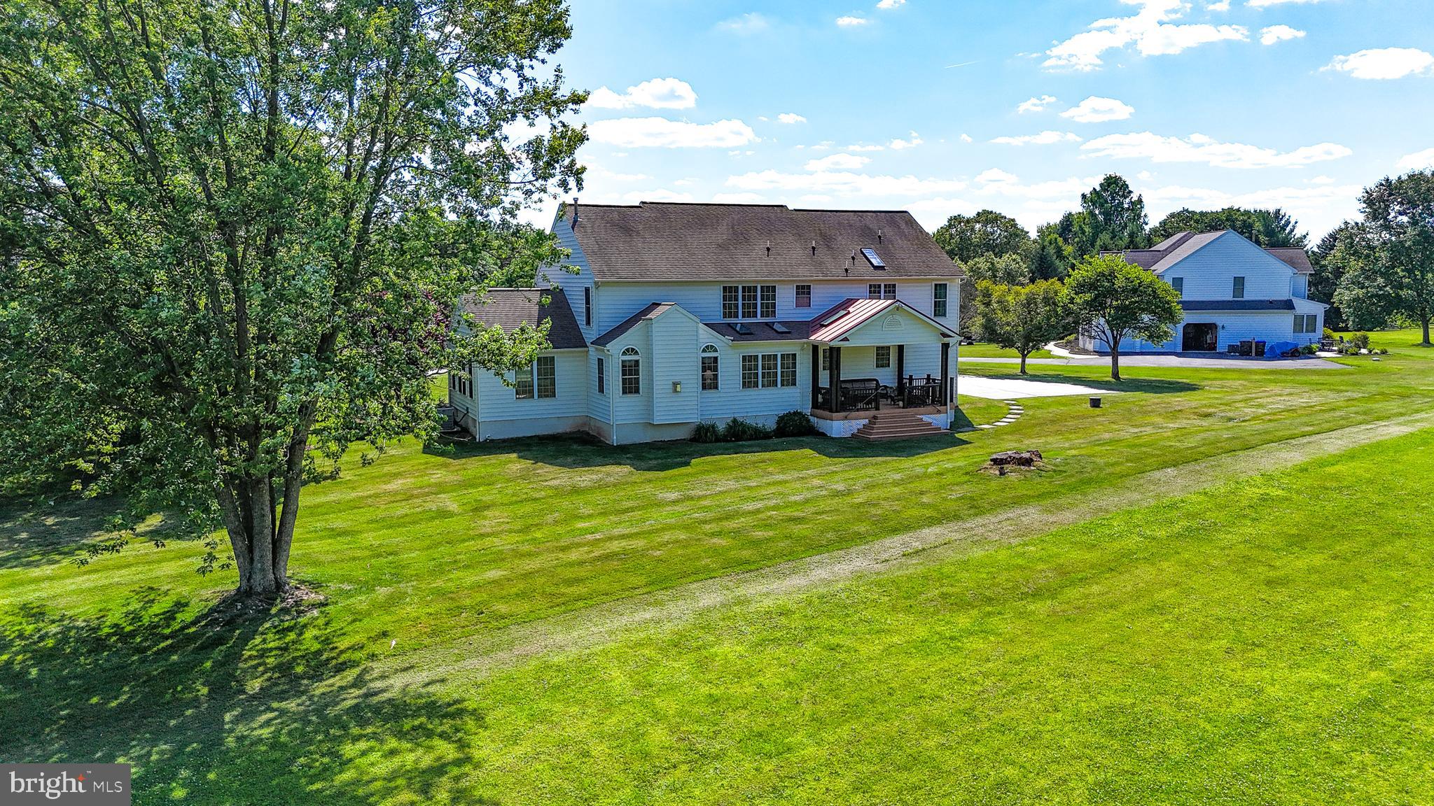 HERITAGE PLACE - Residential