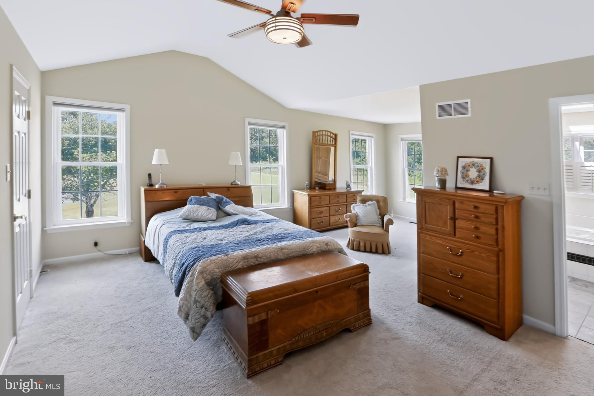 HERITAGE PLACE - Residential