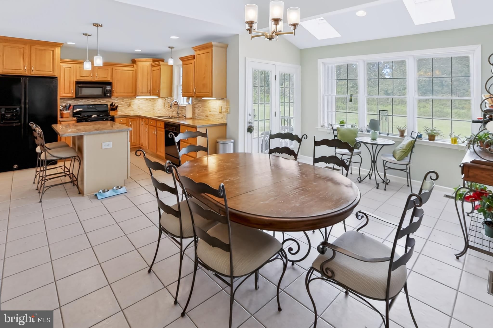 HERITAGE PLACE - Residential