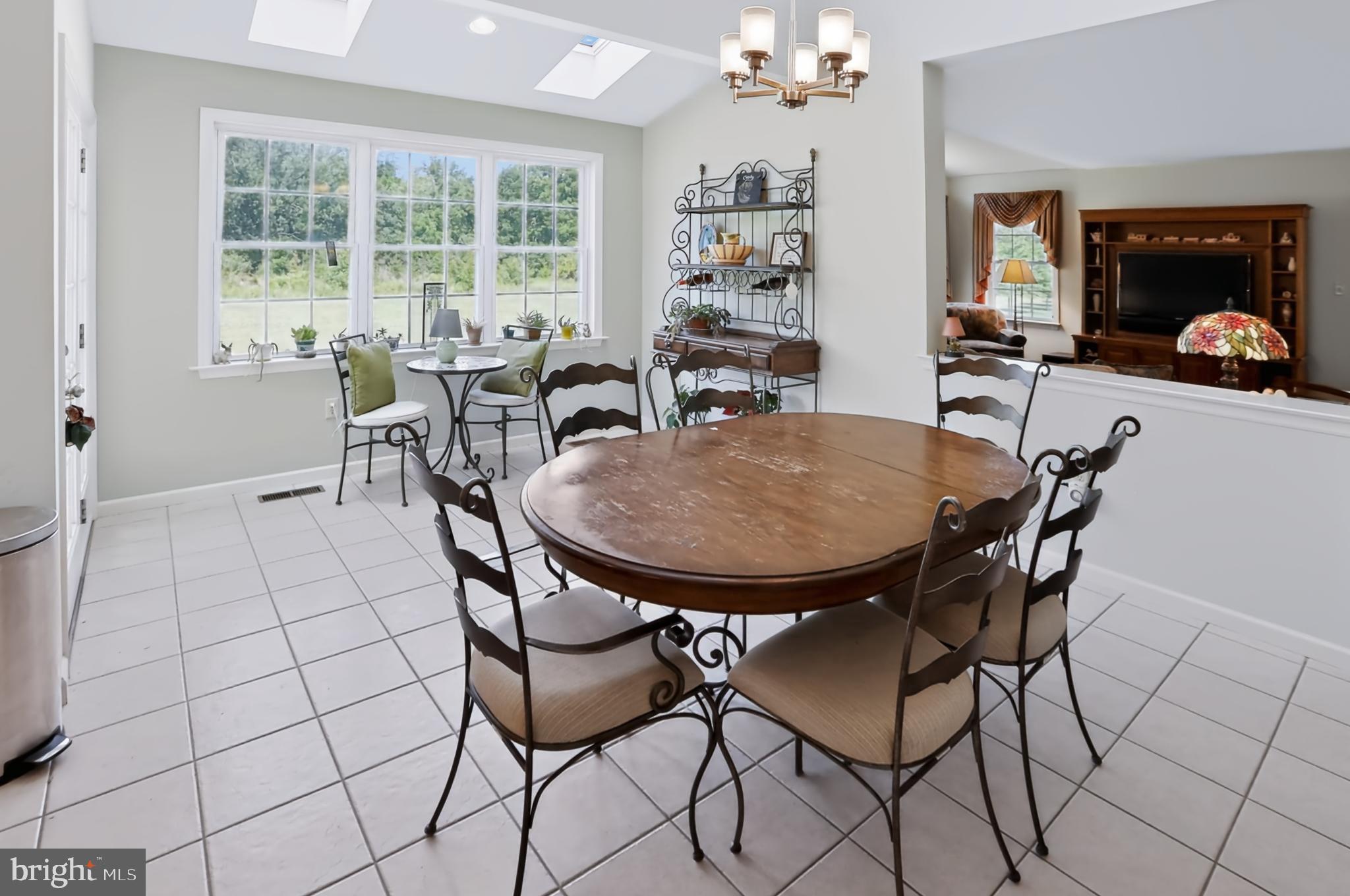 HERITAGE PLACE - Residential