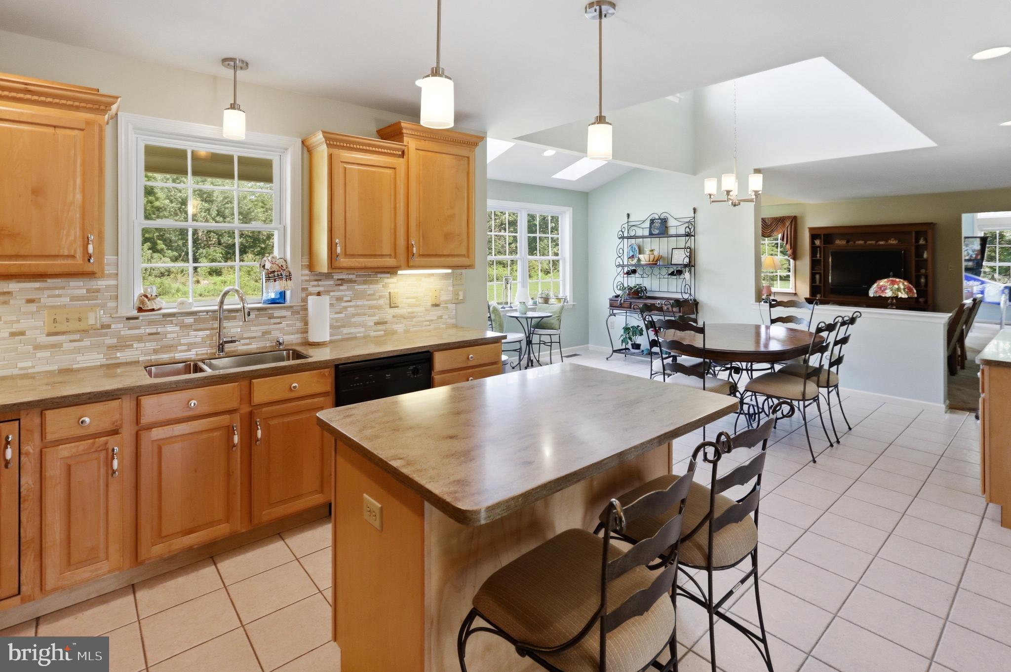 HERITAGE PLACE - Residential