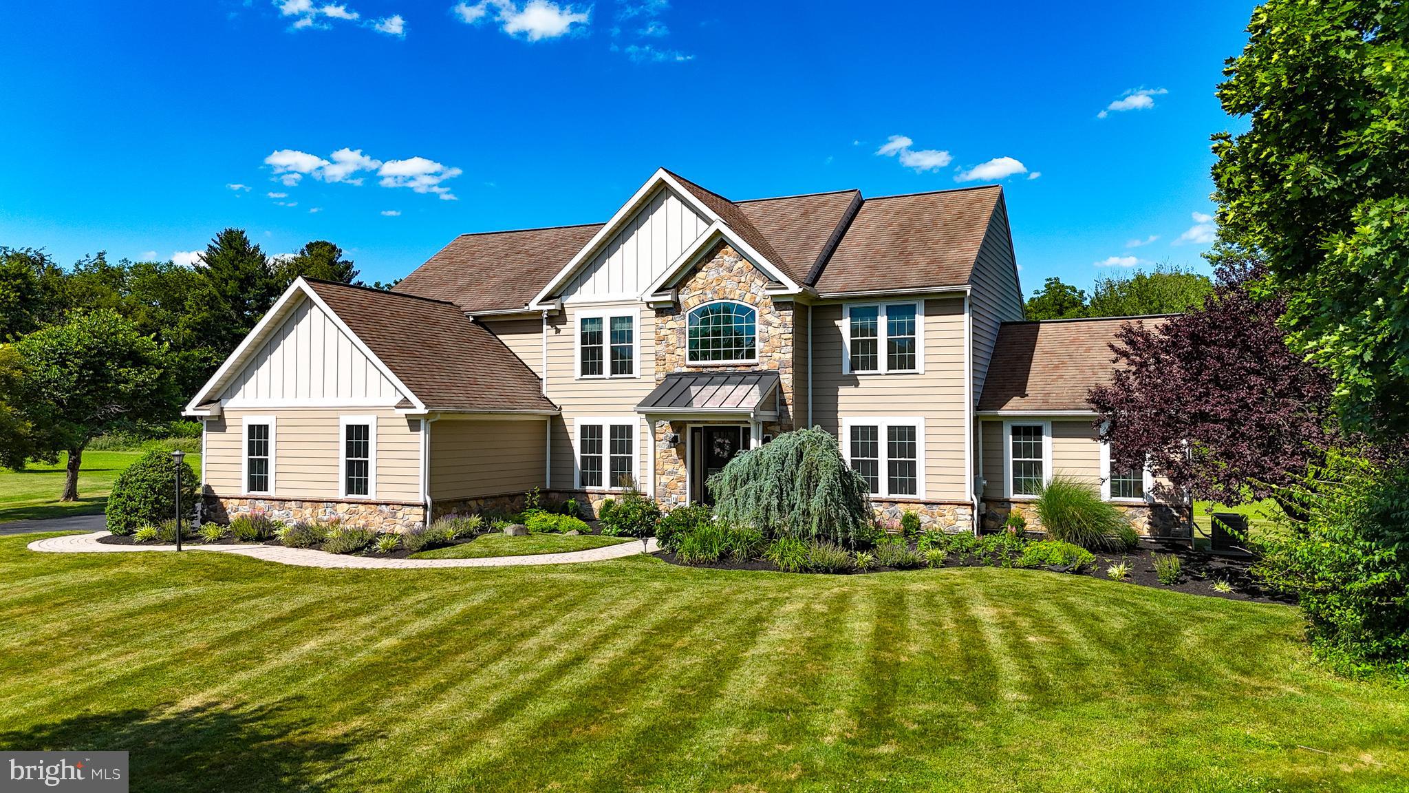 HERITAGE PLACE - Residential