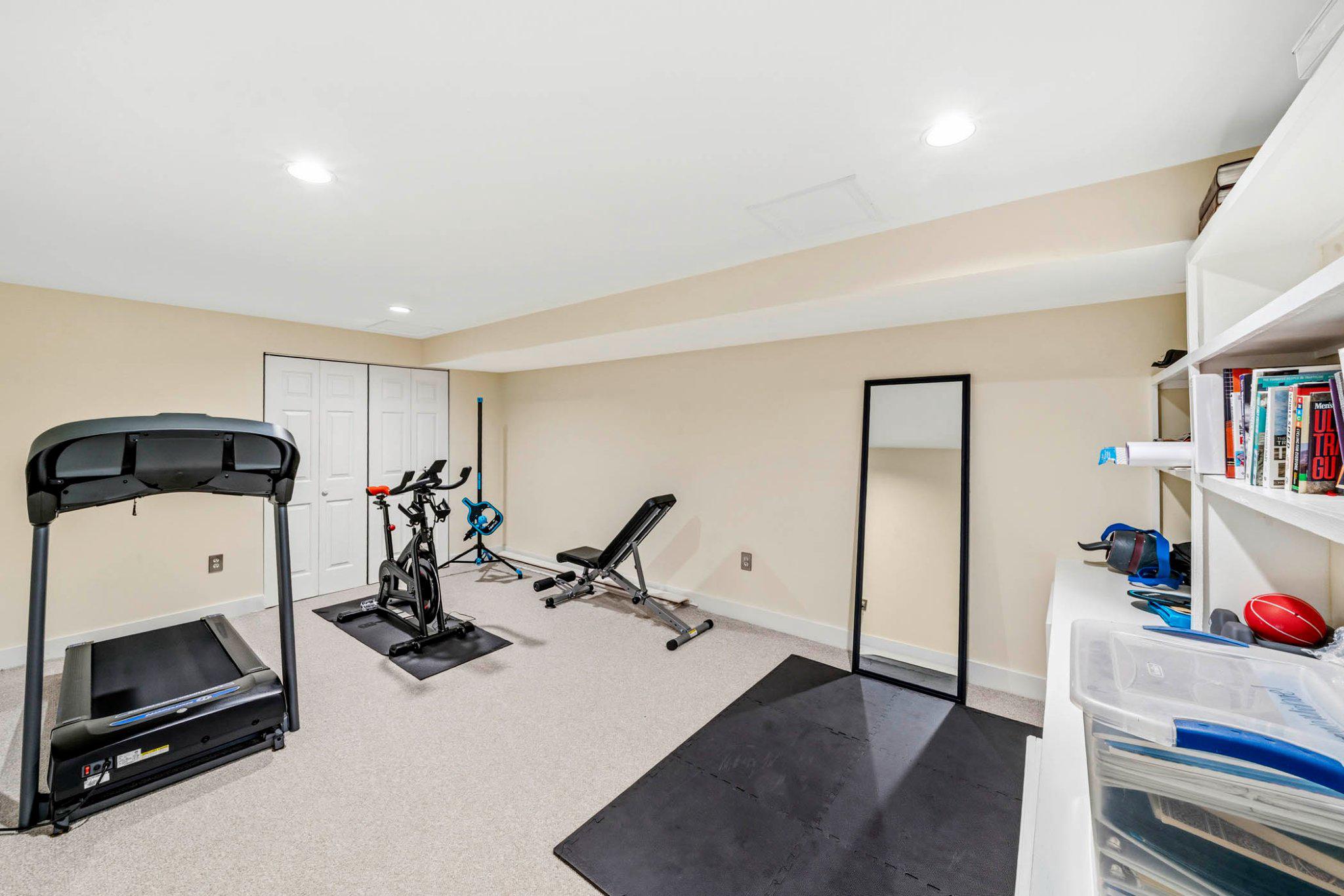 GUNNERS LAKE VILLAGE - Residential