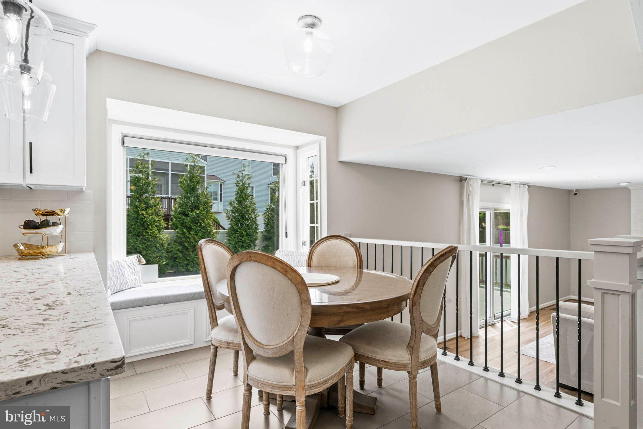 GUNNERS LAKE VILLAGE - Residential