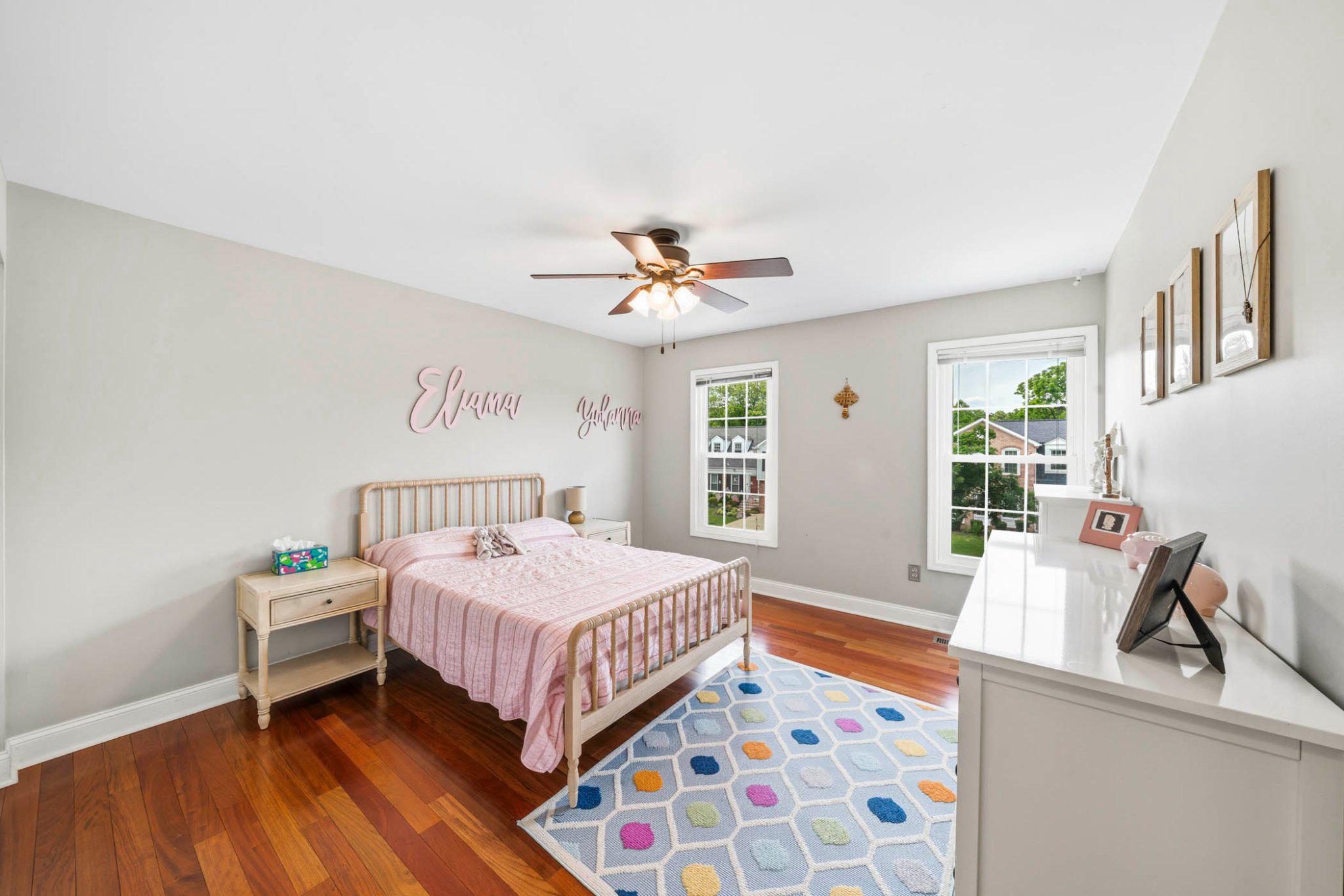 GUNNERS LAKE VILLAGE - Residential