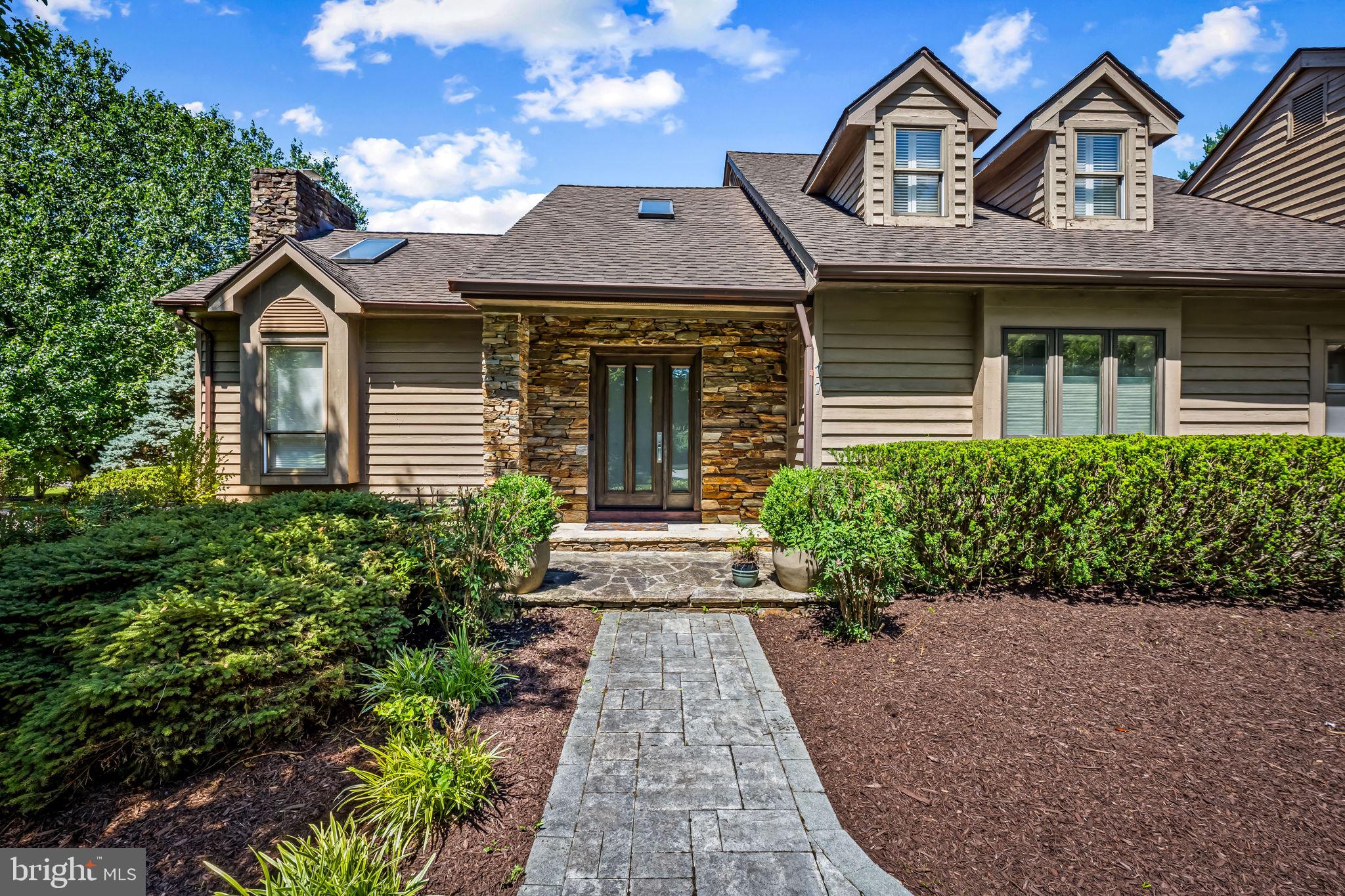 THE MEADOWS OF GREEN SPRING - Residential