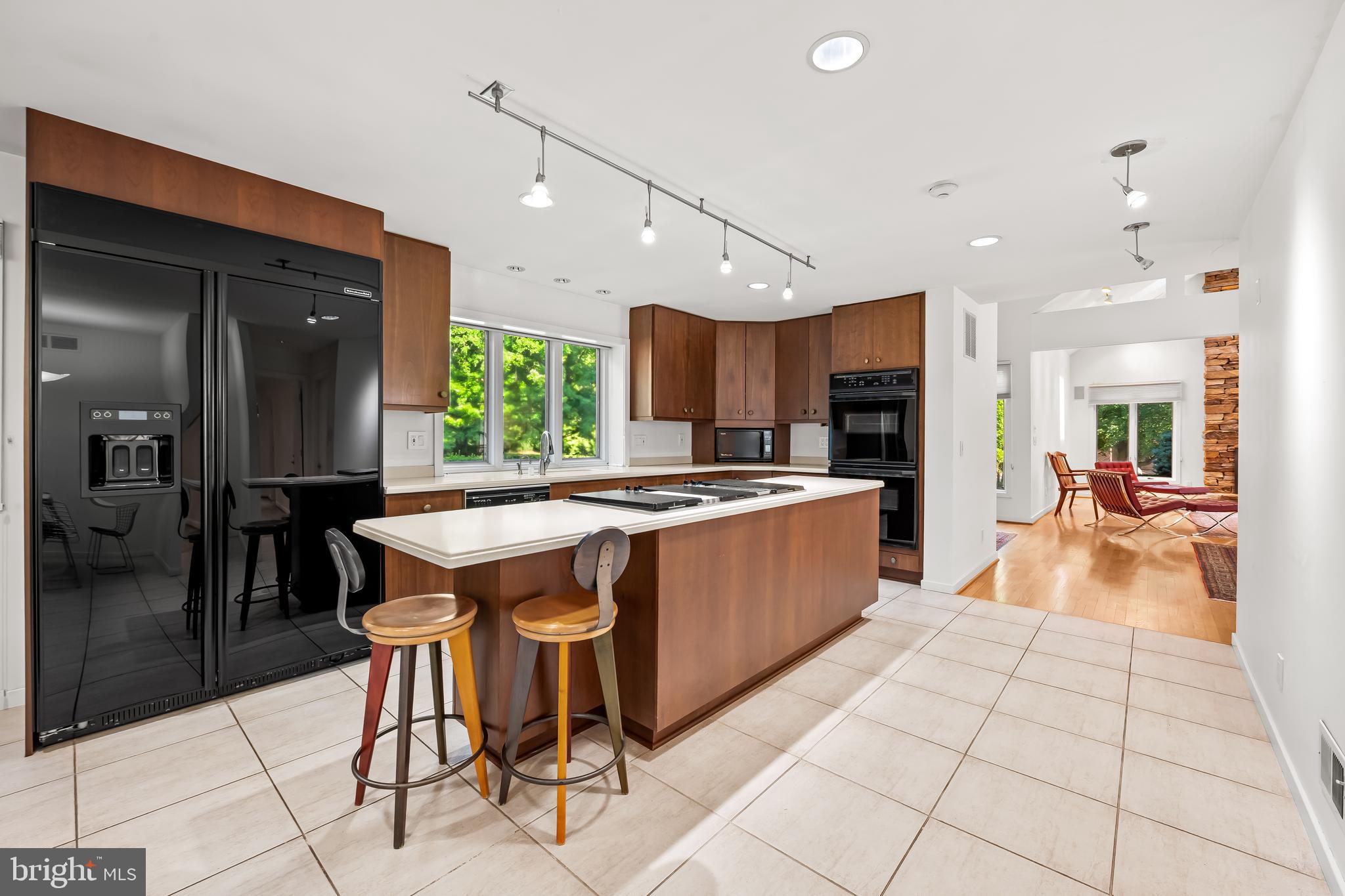 THE MEADOWS OF GREEN SPRING - Residential