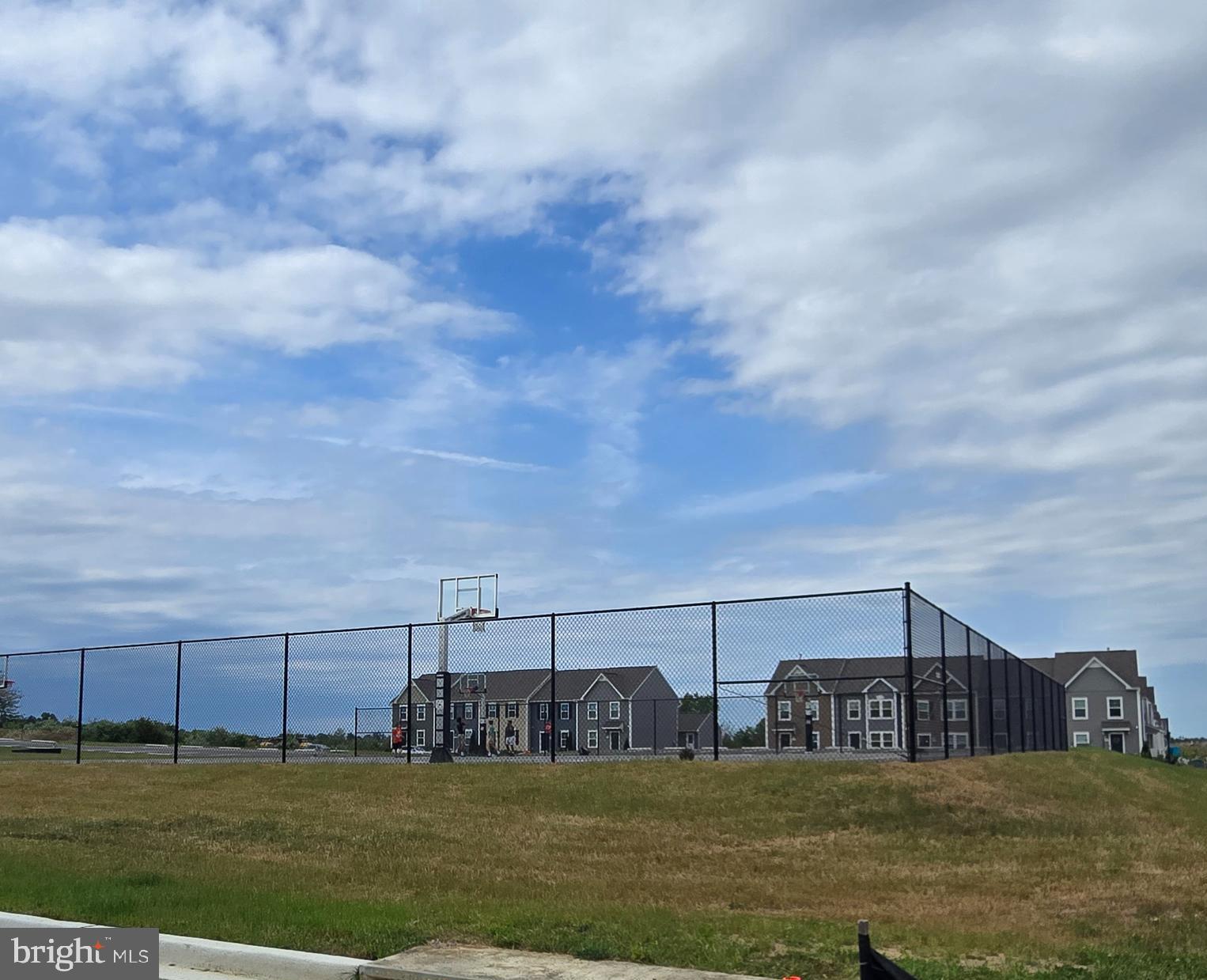 HUNTFIELD - Residential