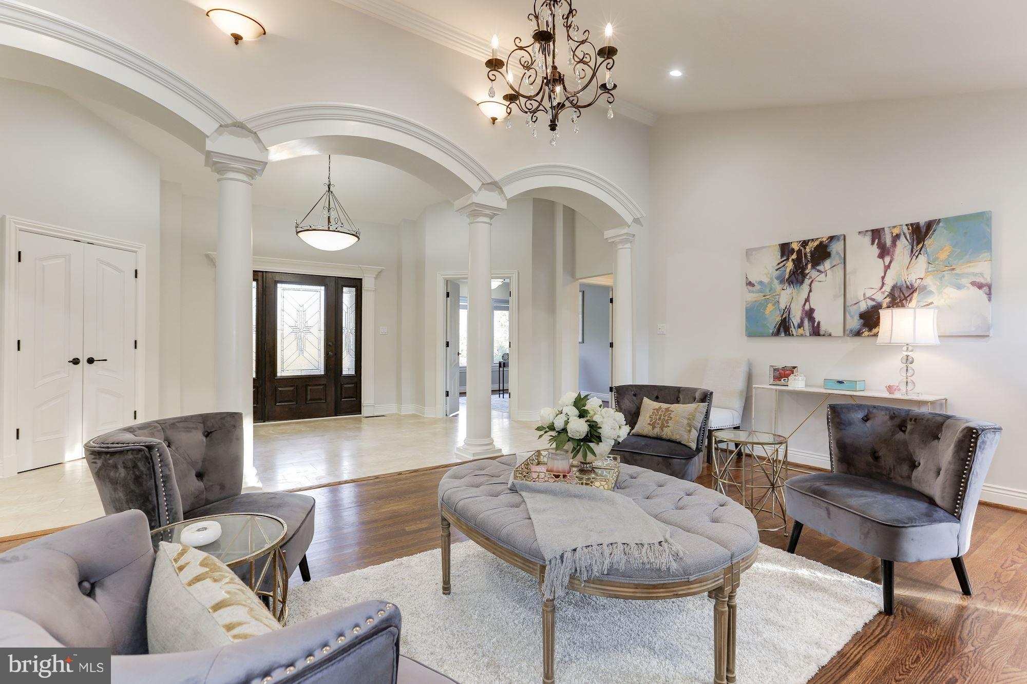 LANGLEY FOREST - Residential