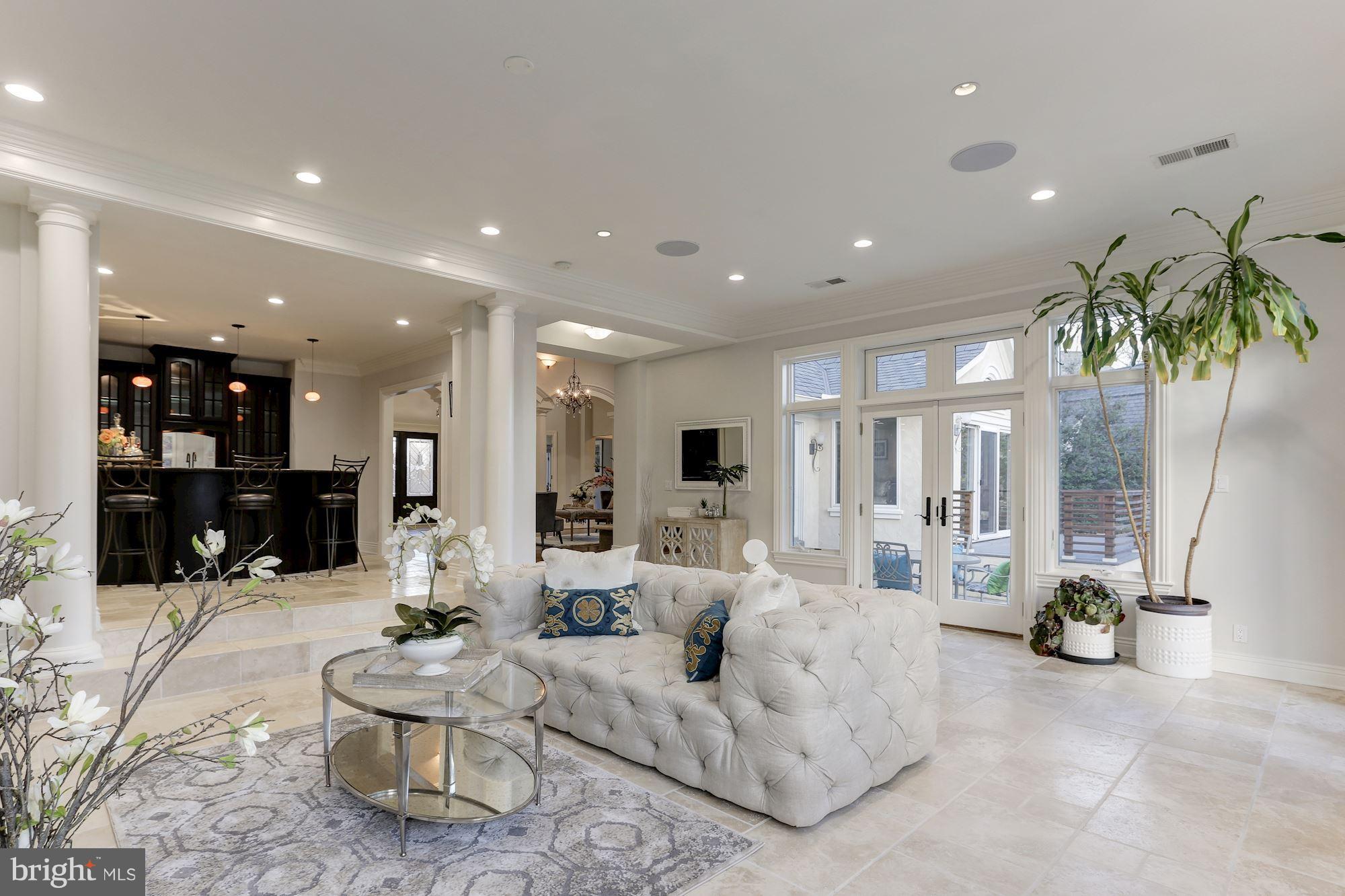 LANGLEY FOREST - Residential