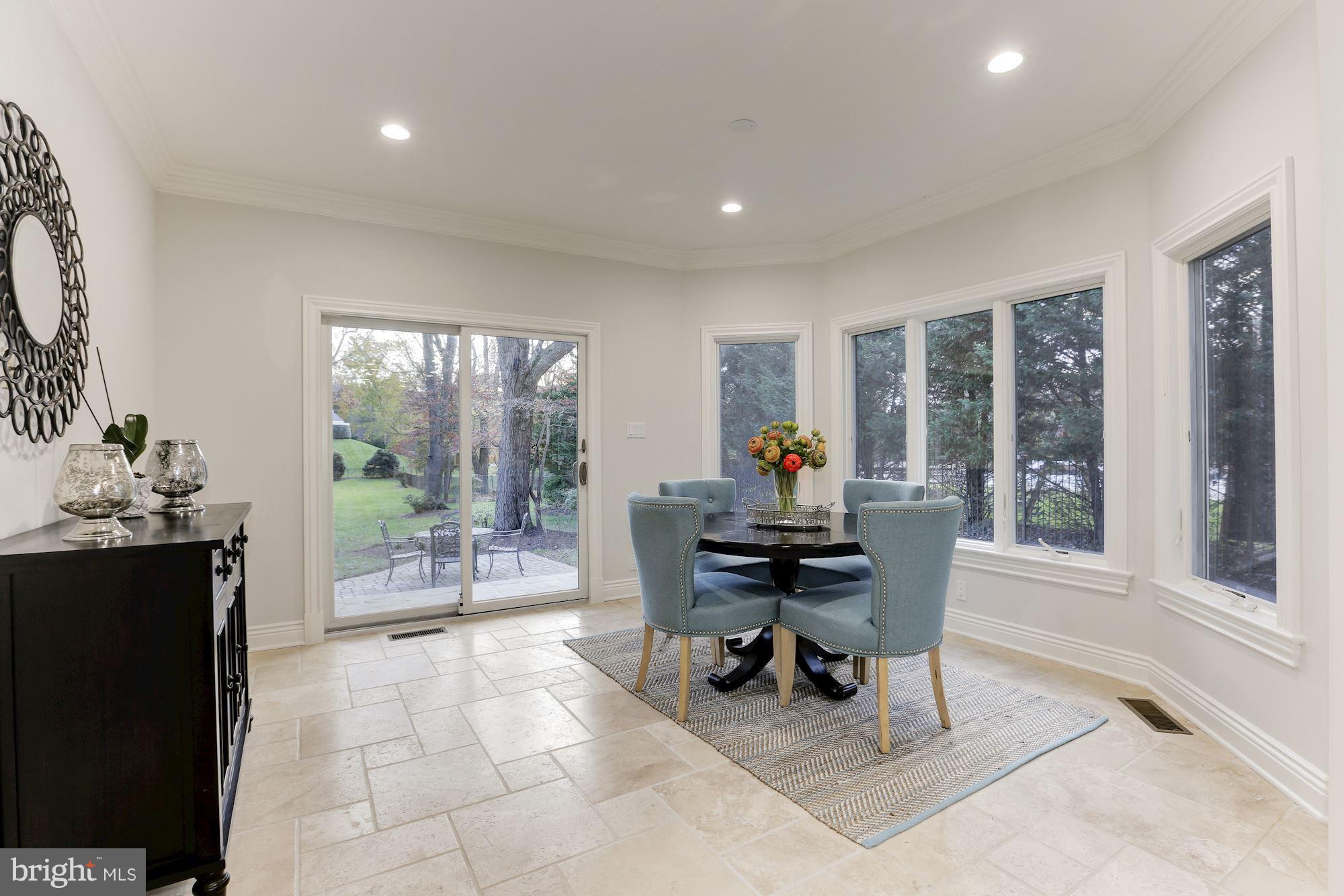 LANGLEY FOREST - Residential