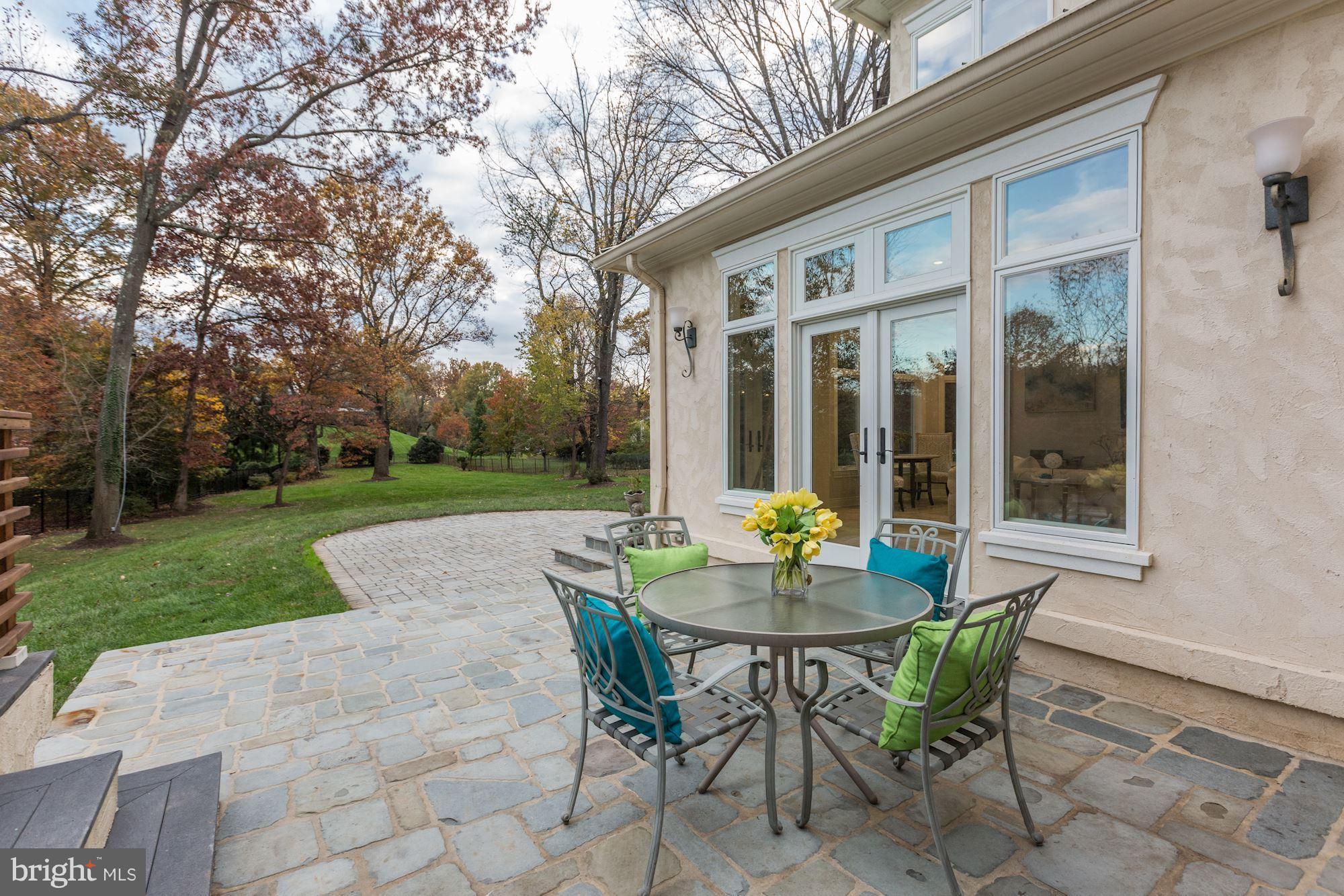 LANGLEY FOREST - Residential