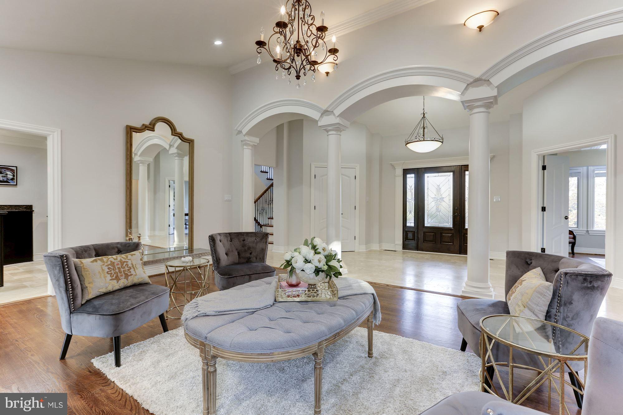 LANGLEY FOREST - Residential