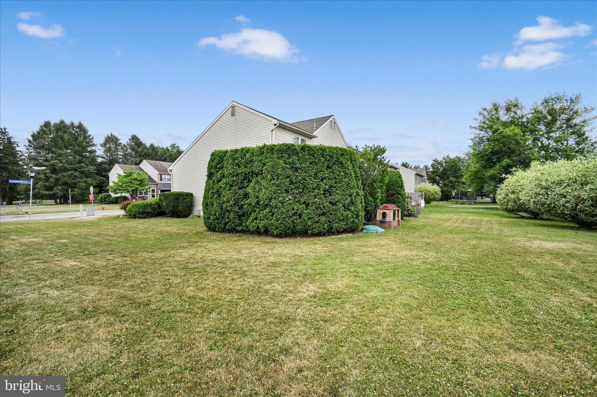 GEORGETOWN VILLAGE - Residential