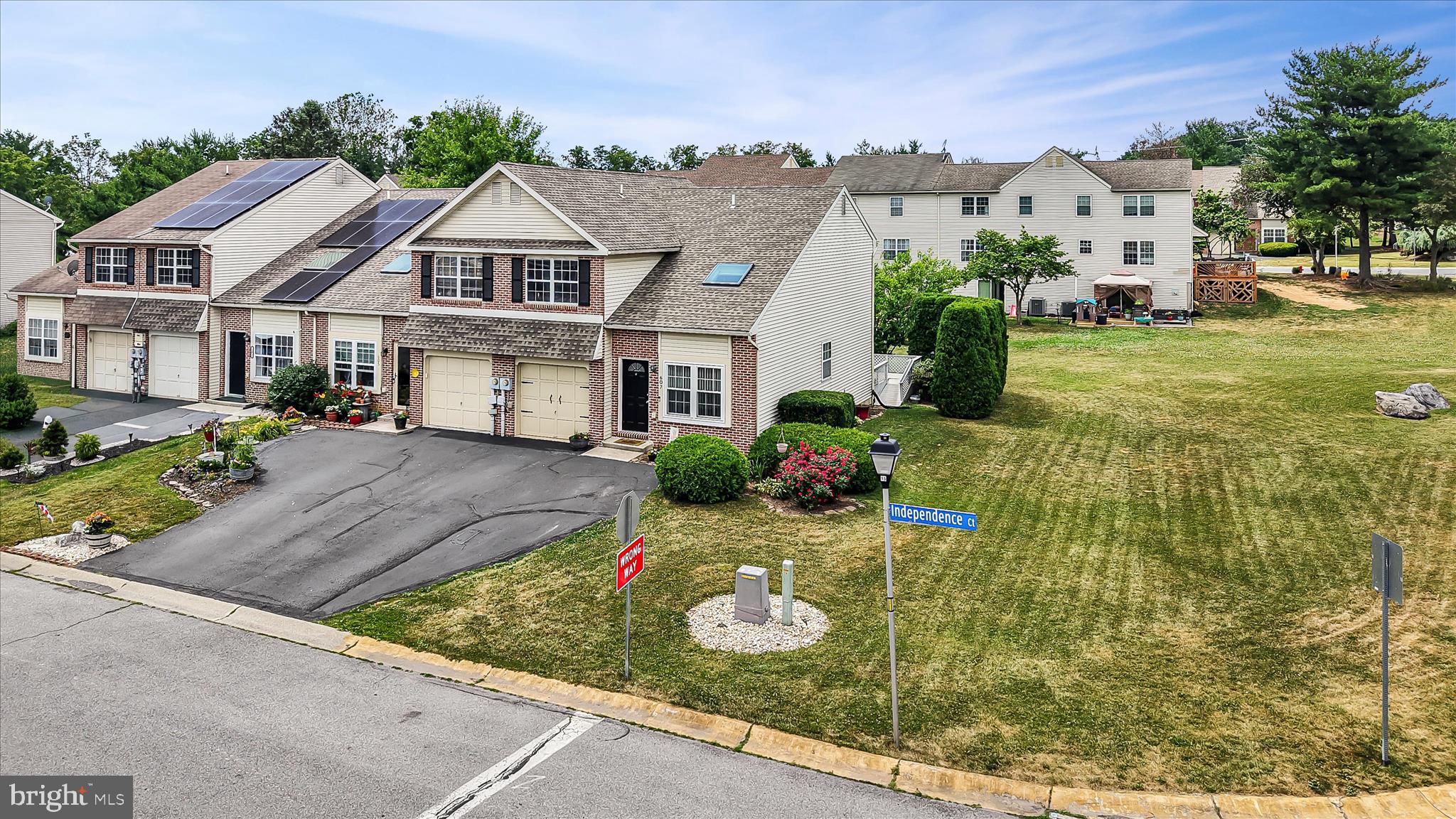 GEORGETOWN VILLAGE - Residential