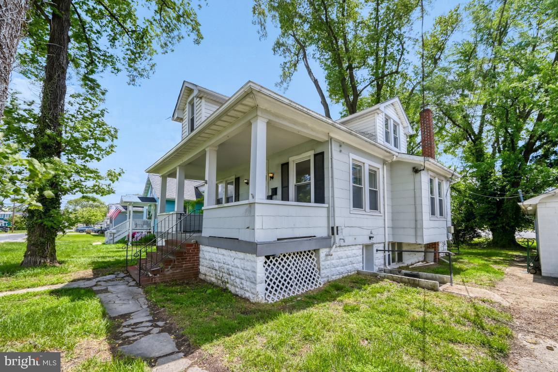 FERNDALE FARMS - Commercial Sale