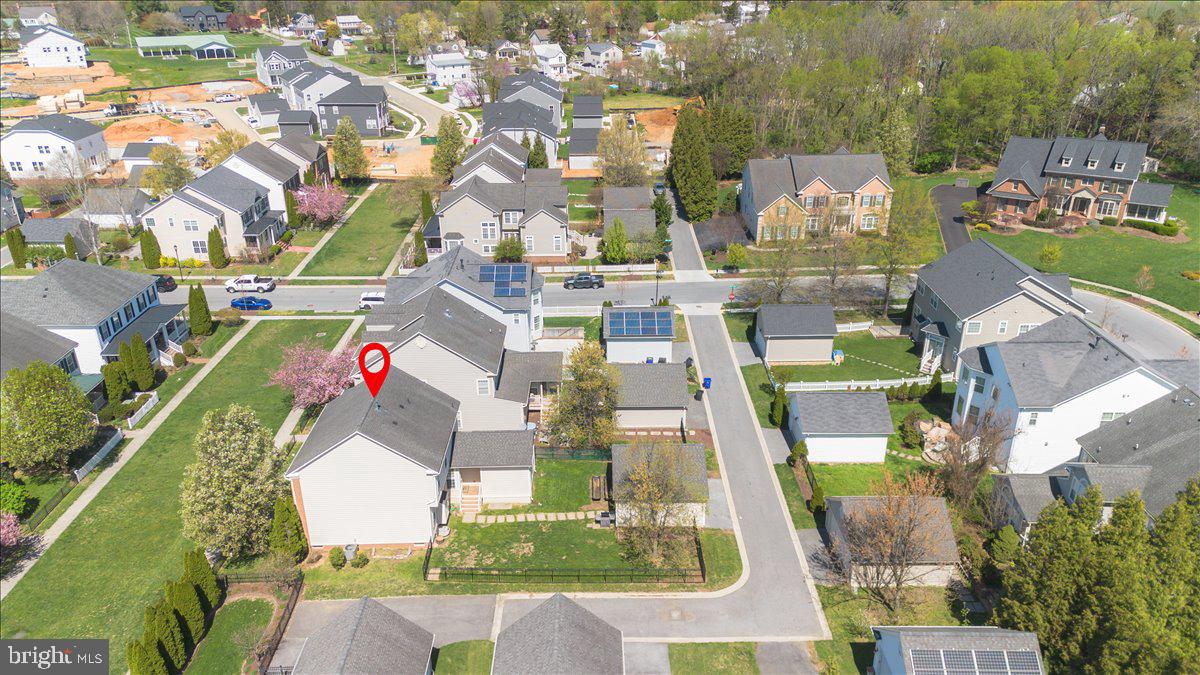 ADAMSTOWN COMMONS - Residential