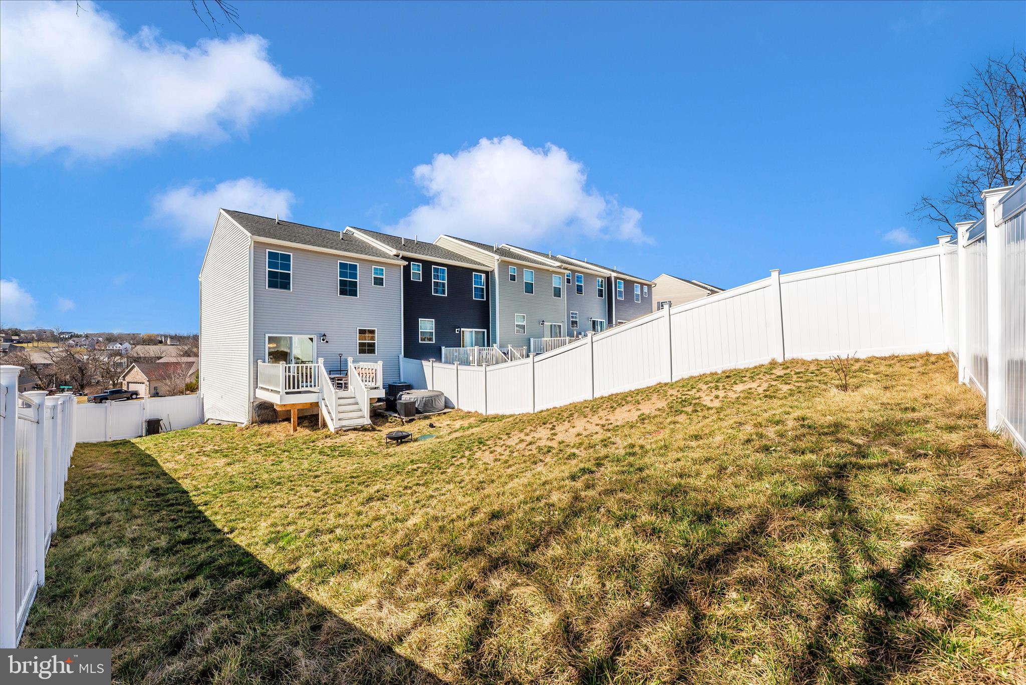 FARMSPRING ESTATES - Residential